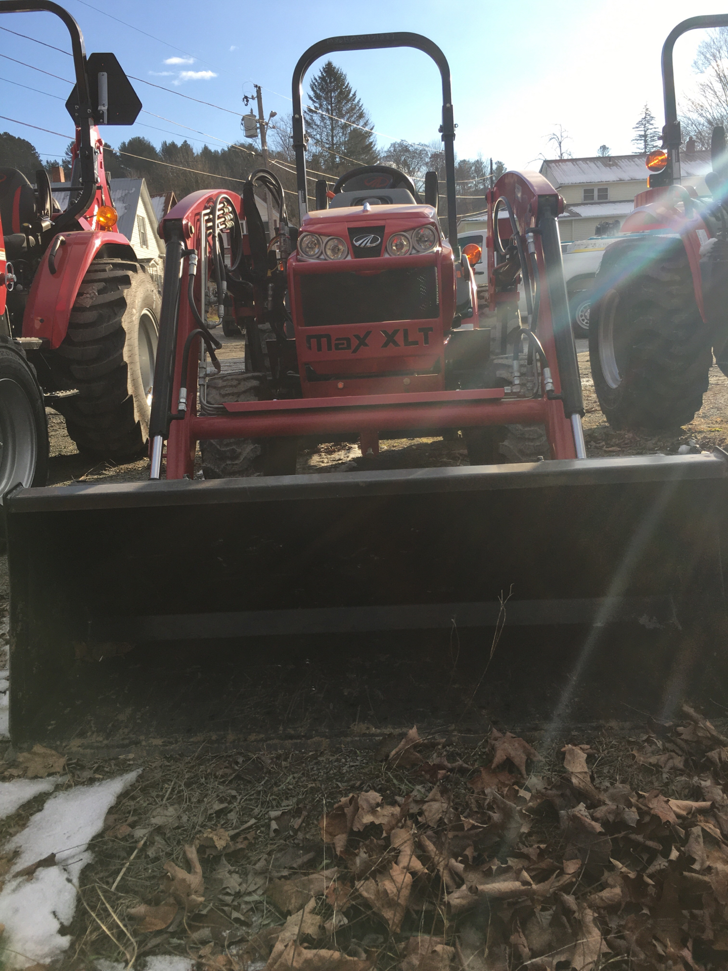 Mahindra TR MAX 26XLT H W/IND Tires and Loader in Saint Johnsbury, Vermont - Photo 1