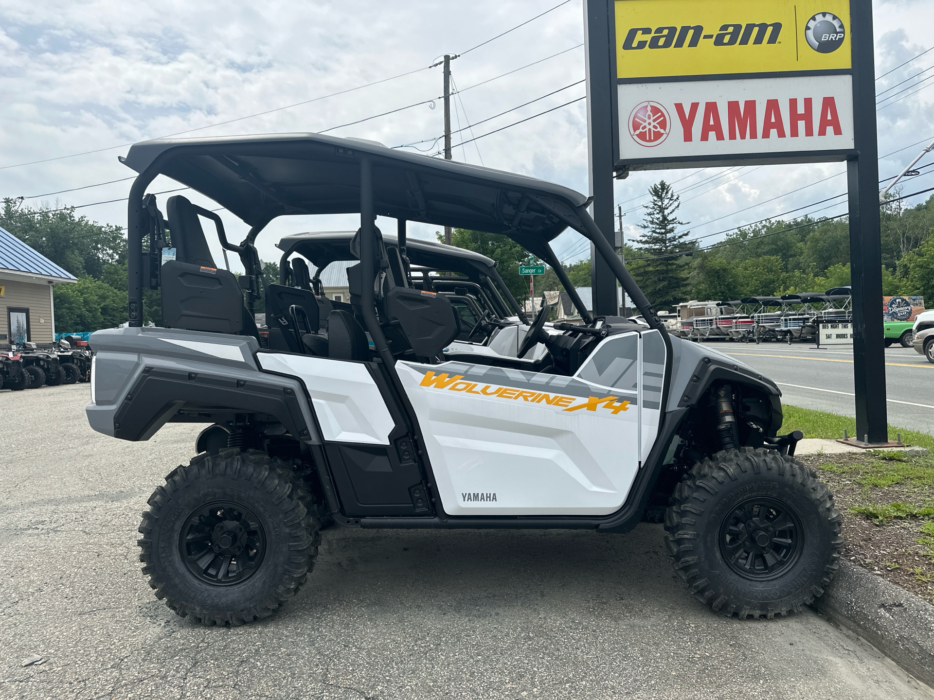 2024 Yamaha Wolverine X4 850 R-Spec in Saint Johnsbury, Vermont - Photo 2