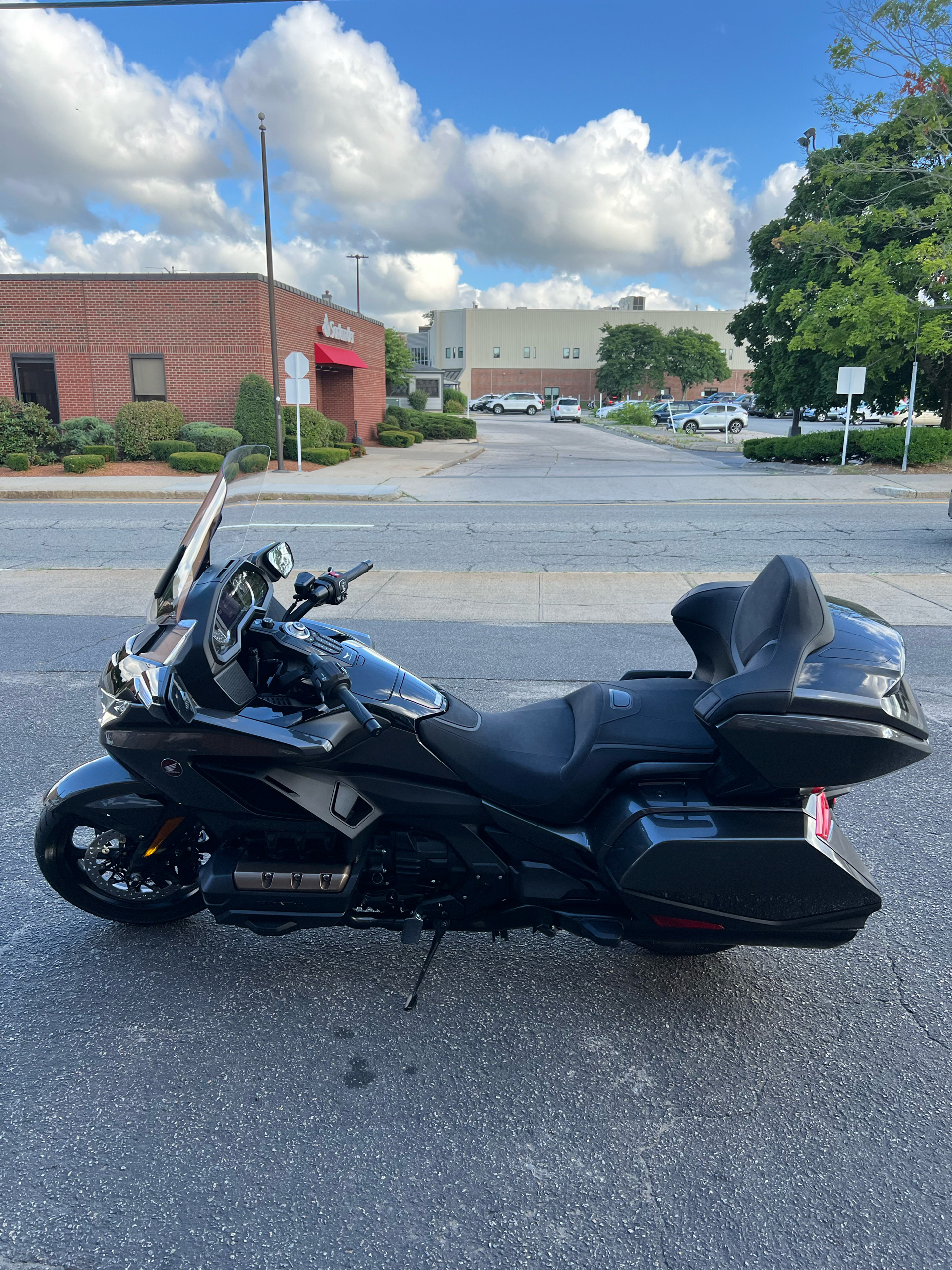 2024 Honda Gold Wing Tour Automatic DCT in Woonsocket, Rhode Island - Photo 6