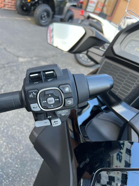 2024 Honda Gold Wing Tour Automatic DCT in Woonsocket, Rhode Island - Photo 11