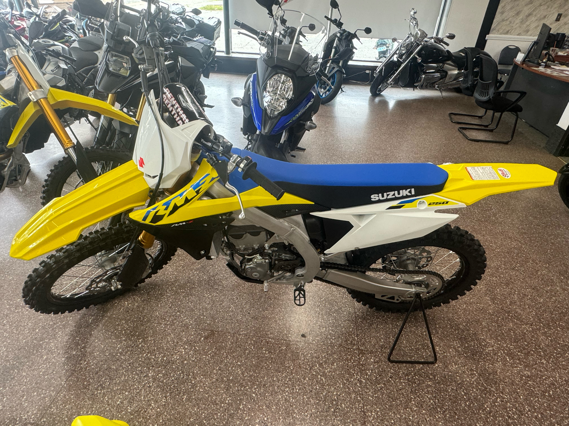 2024 Suzuki RM-Z250 in Woonsocket, Rhode Island - Photo 2