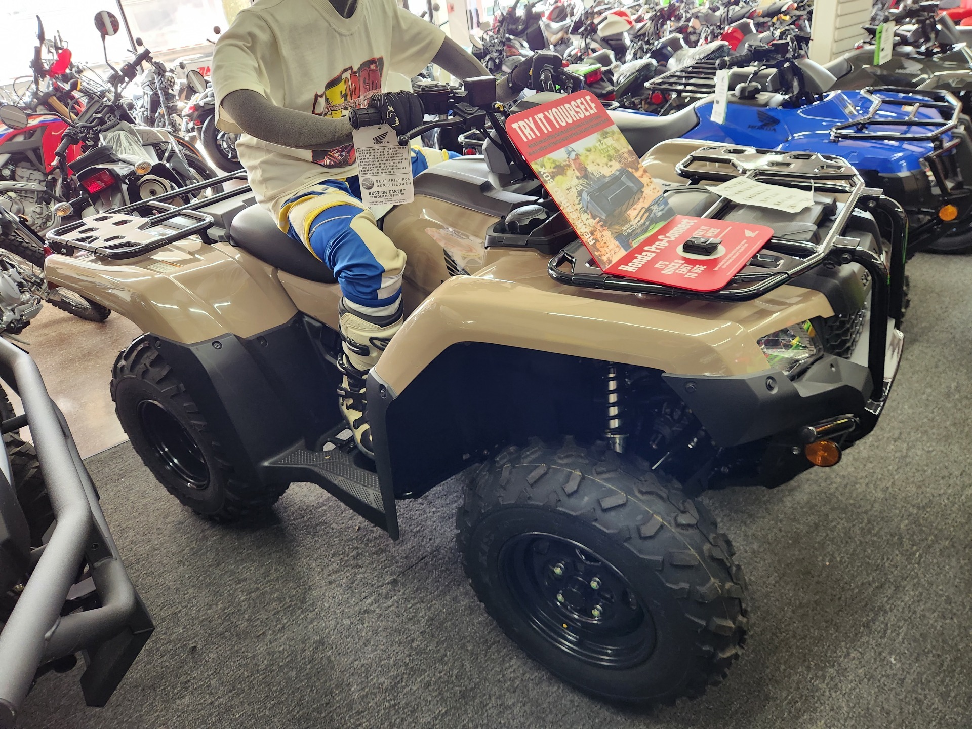 2024 Honda FourTrax Rancher 4x4 Automatic DCT EPS in Woonsocket, Rhode Island - Photo 3