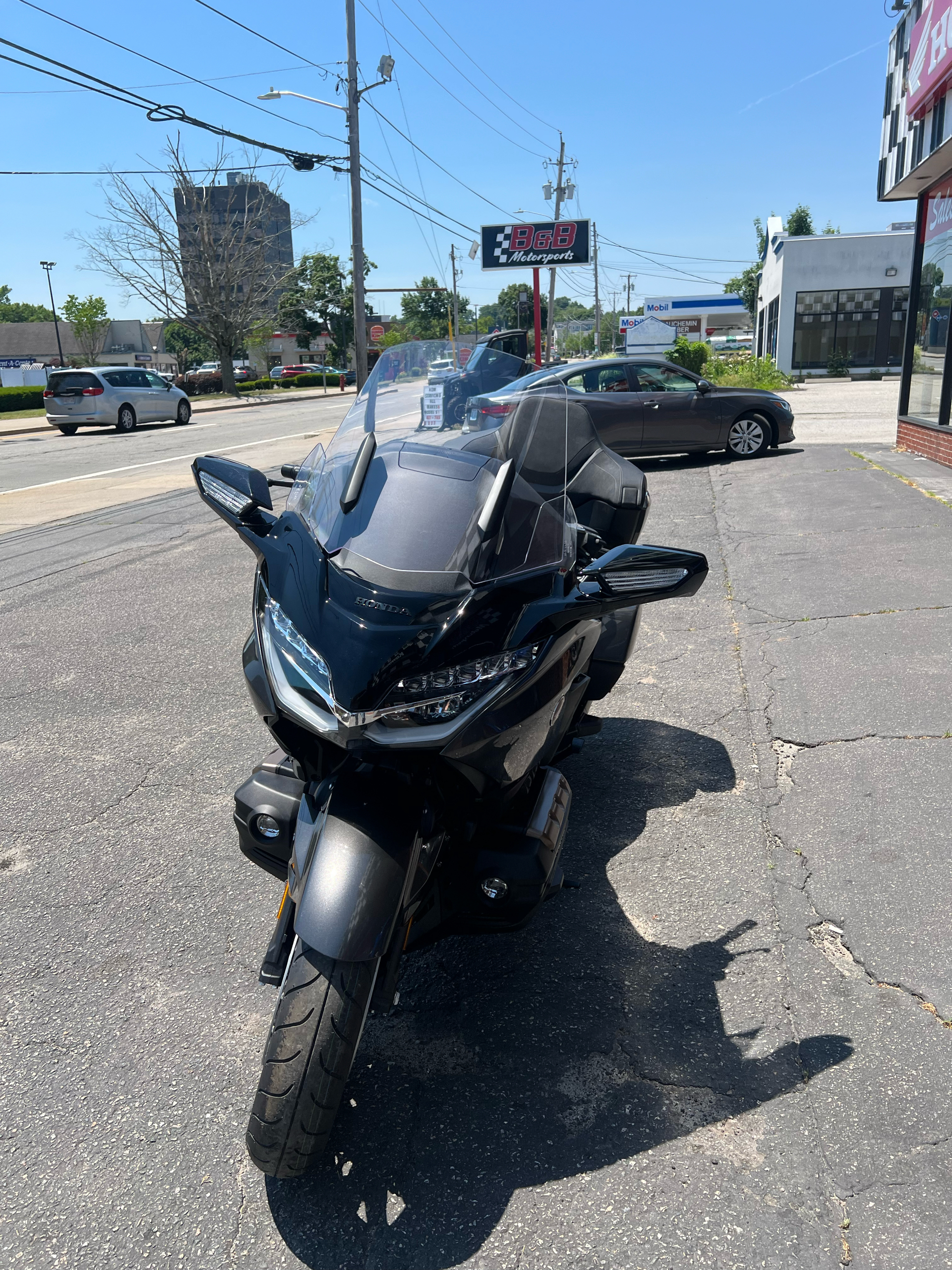 2024 Honda Gold Wing Tour in Woonsocket, Rhode Island - Photo 2