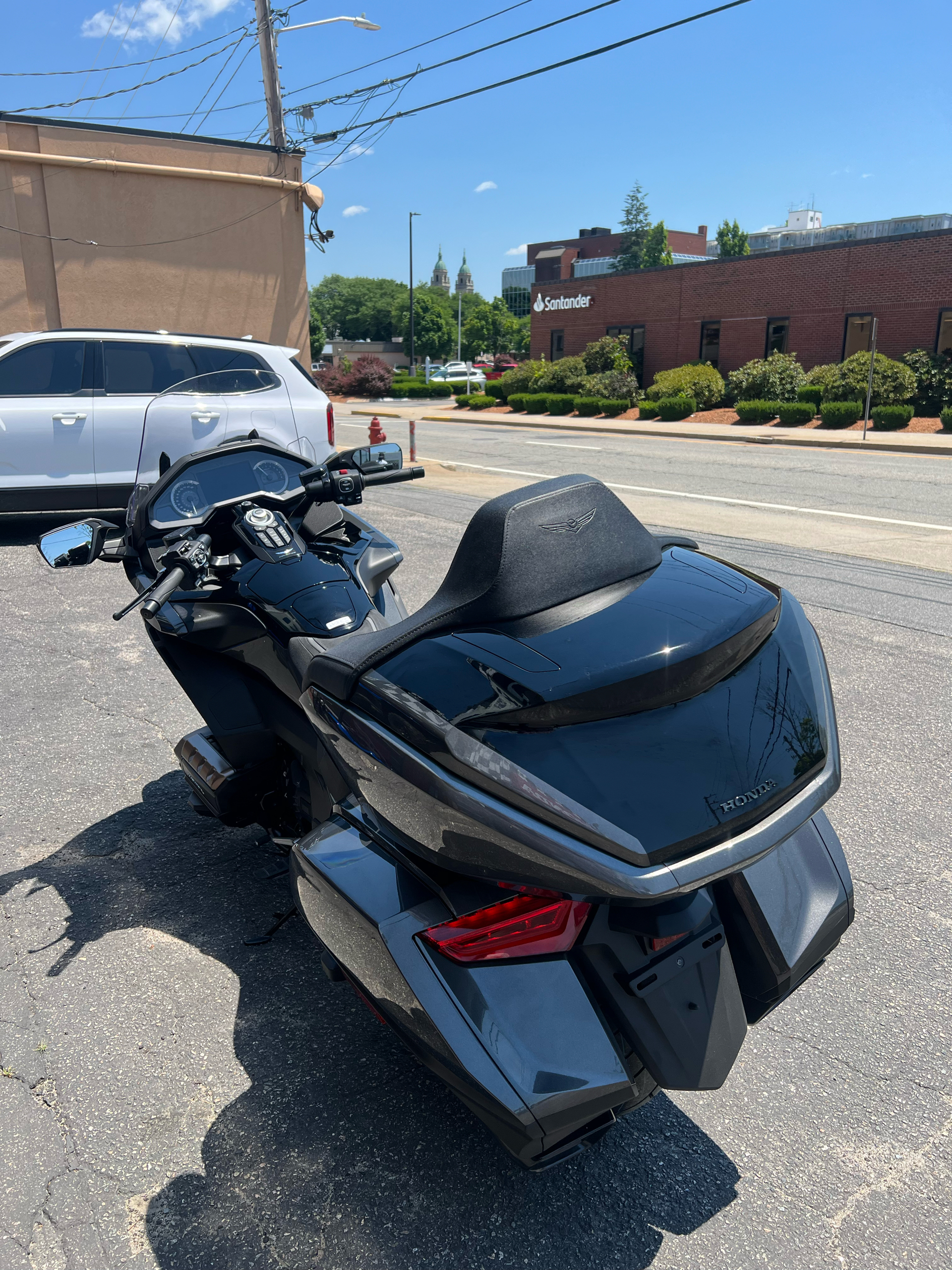 2024 Honda Gold Wing Tour in Woonsocket, Rhode Island - Photo 6