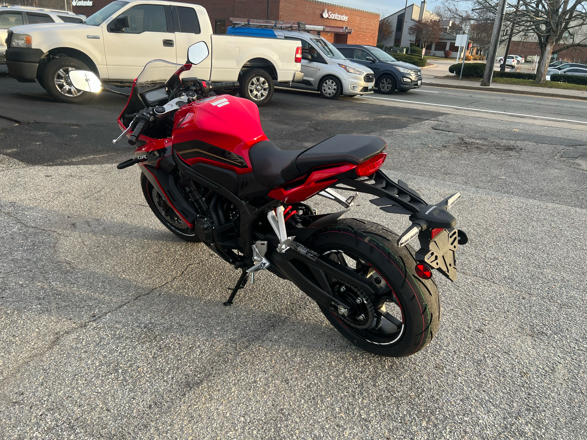 2023 Honda CBR650R ABS in Woonsocket, Rhode Island - Photo 5