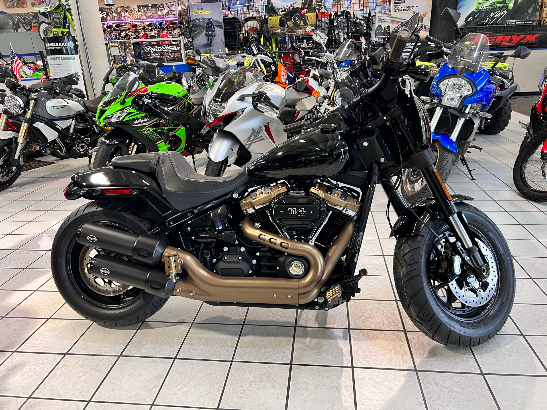 2019 Harley-Davidson Fat Bob® 114 in Hialeah, Florida - Photo 16
