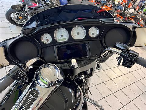 2021 Harley-Davidson Street Glide® in Hialeah, Florida - Photo 12