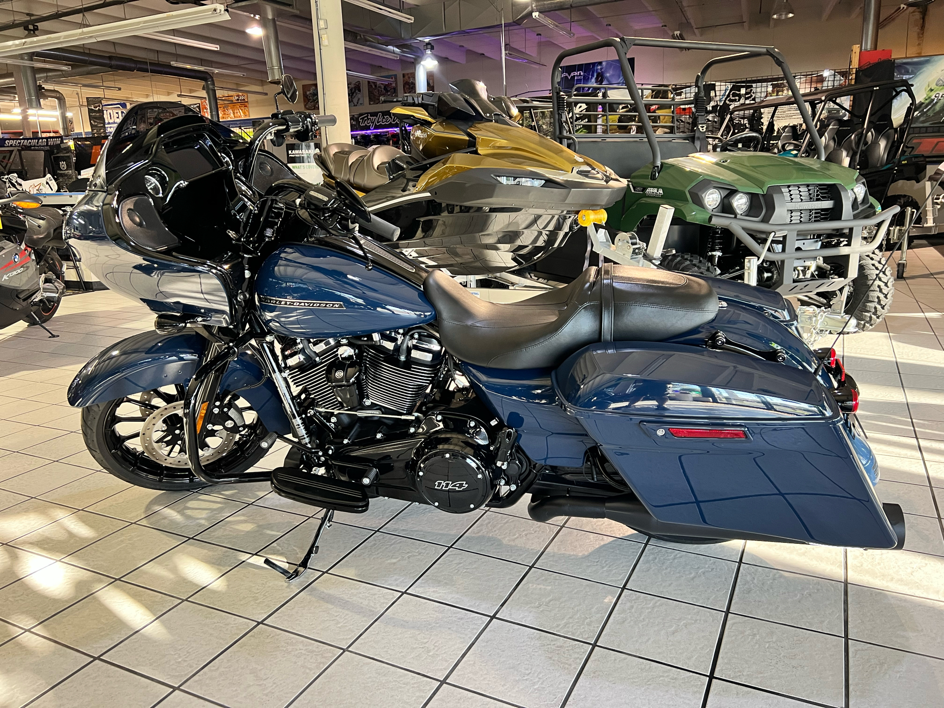 2019 Harley-Davidson Road Glide® Special in Hialeah, Florida - Photo 6