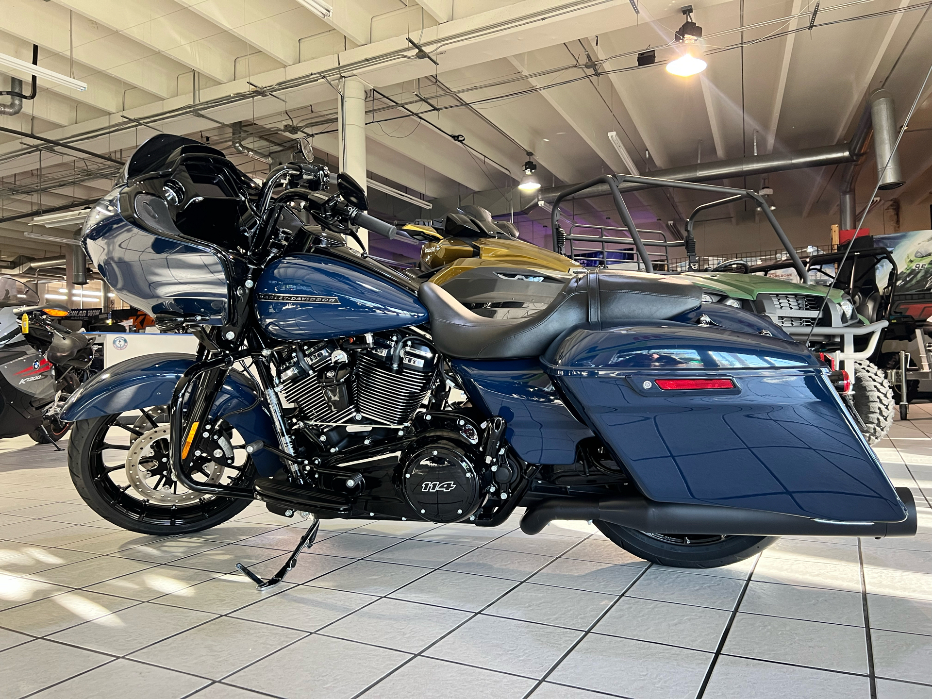 2019 Harley-Davidson Road Glide® Special in Hialeah, Florida - Photo 7