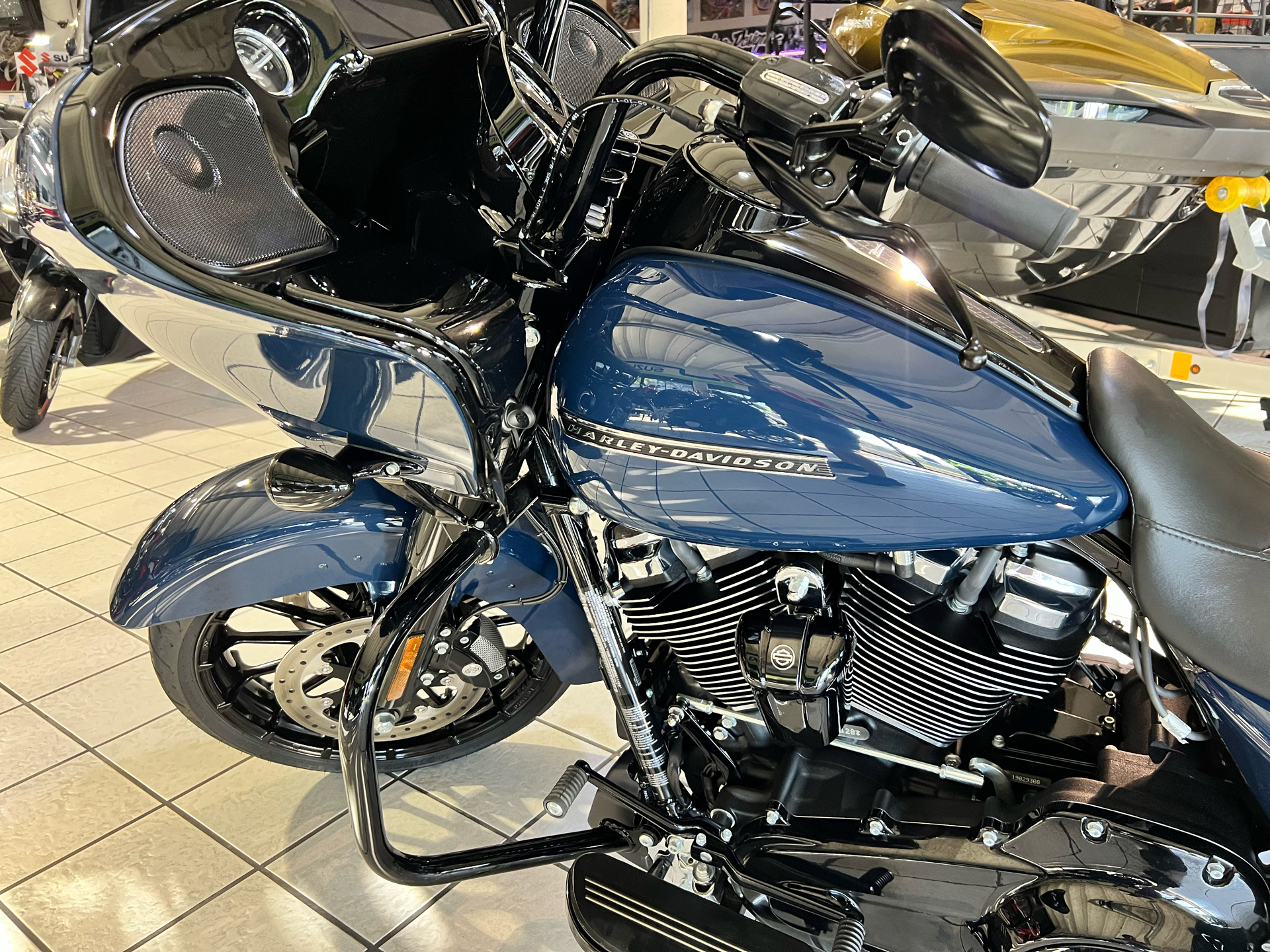 2019 Harley-Davidson Road Glide® Special in Hialeah, Florida - Photo 14