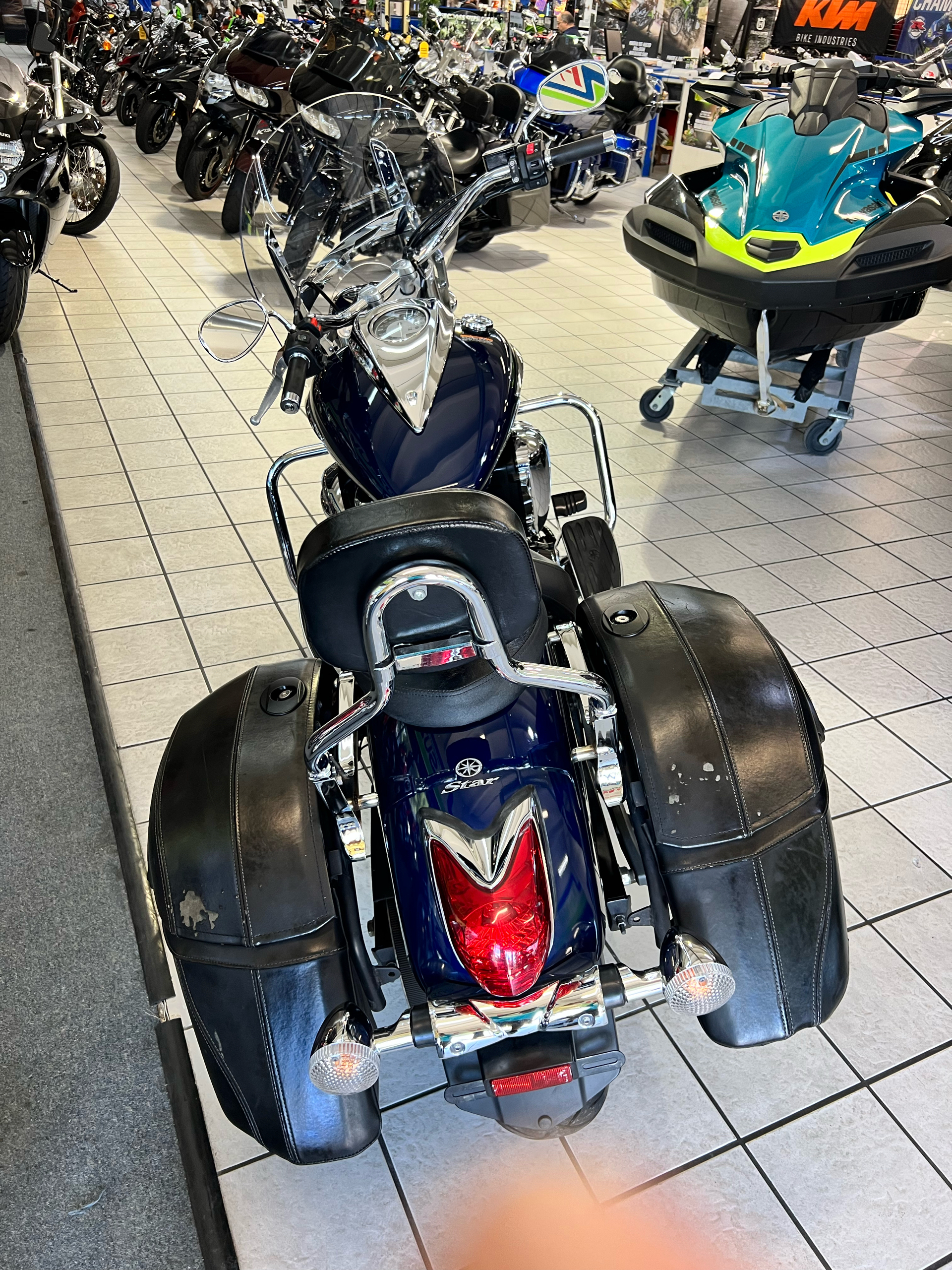 2015 Yamaha V Star 950 Tourer in Hialeah, Florida - Photo 4