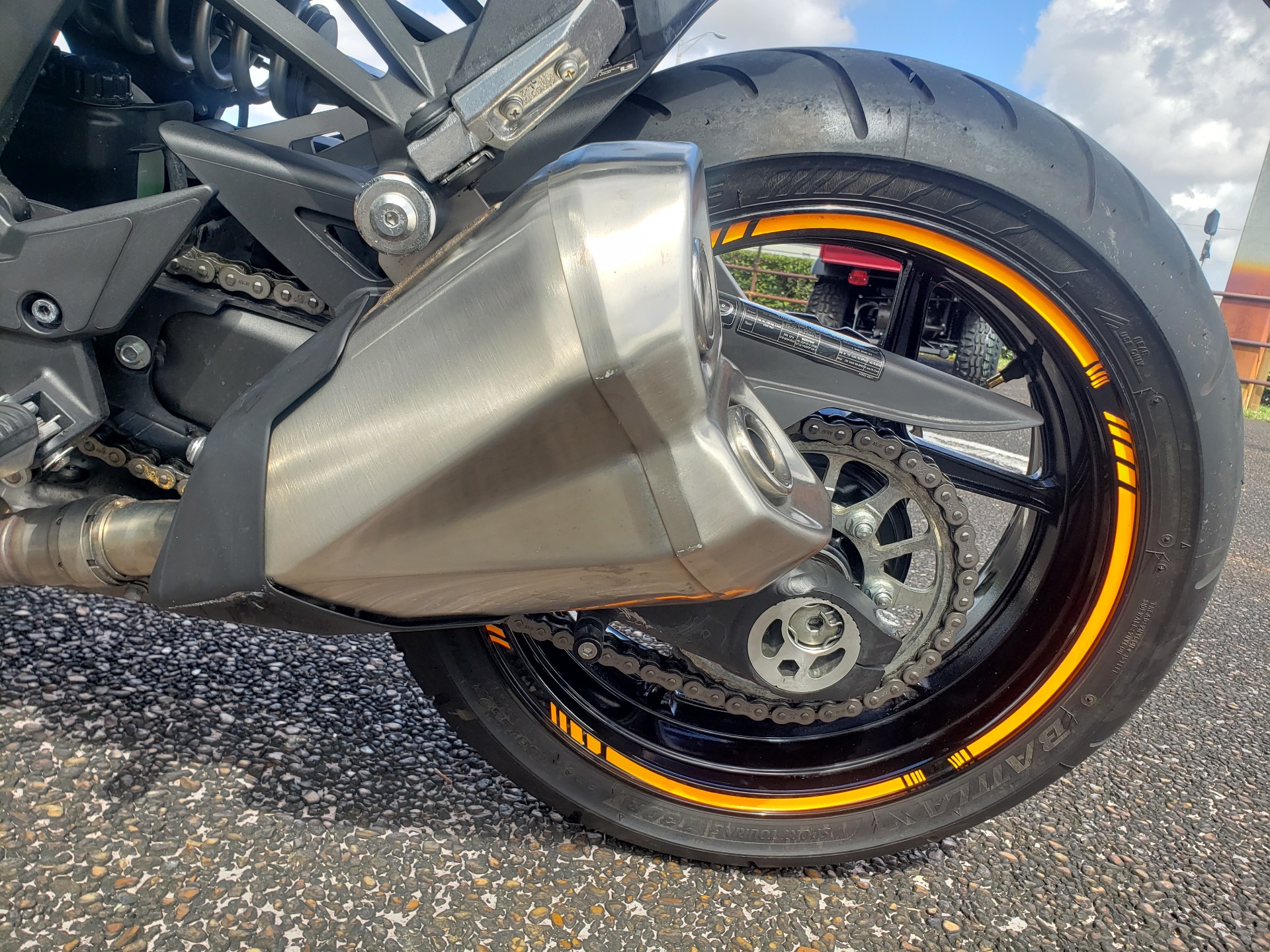 2016 Kawasaki NINJA 1000 in Hialeah, Florida - Photo 11