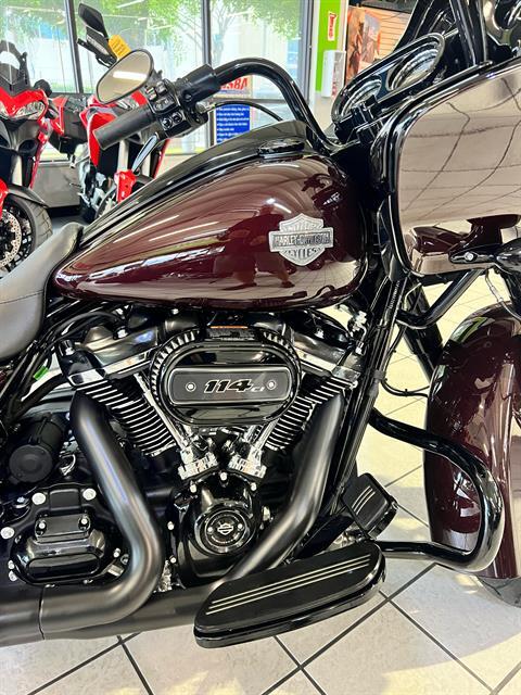 2021 Harley-Davidson Road Glide® Special in Hialeah, Florida - Photo 4