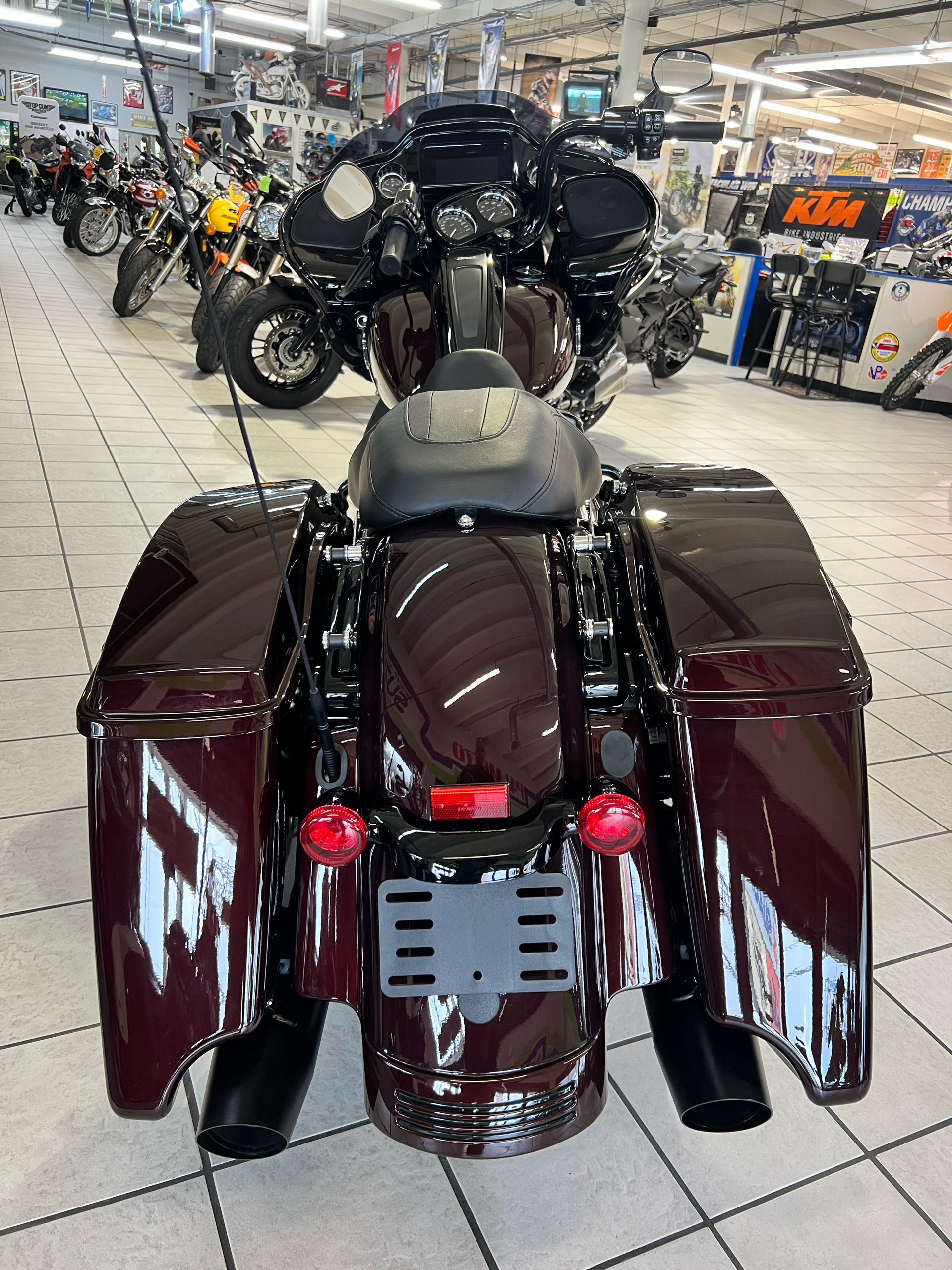 2021 Harley-Davidson Road Glide® Special in Hialeah, Florida - Photo 6