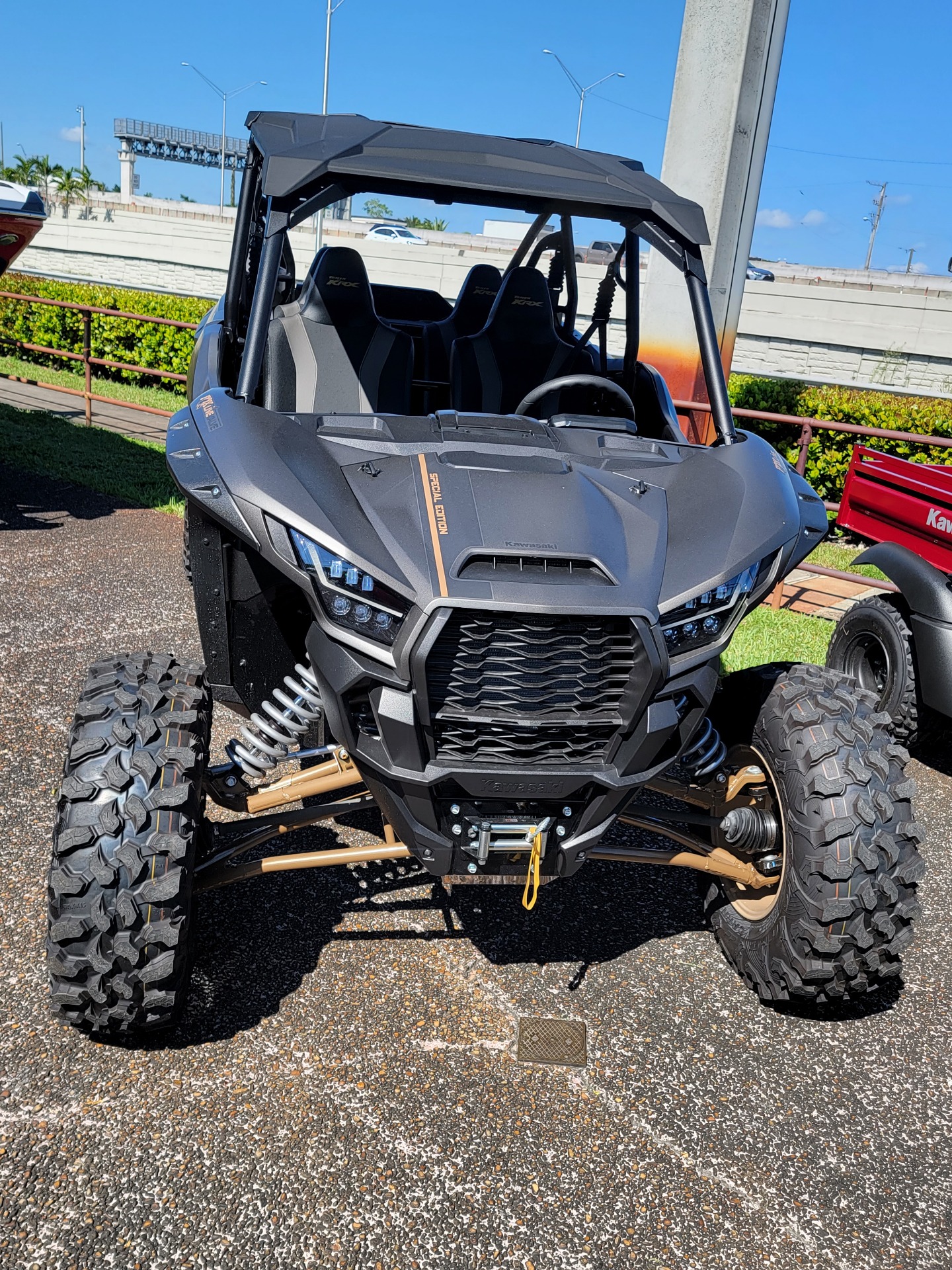 2023 Kawasaki Teryx KRX4 1000 eS Special Edition in Hialeah, Florida - Photo 4