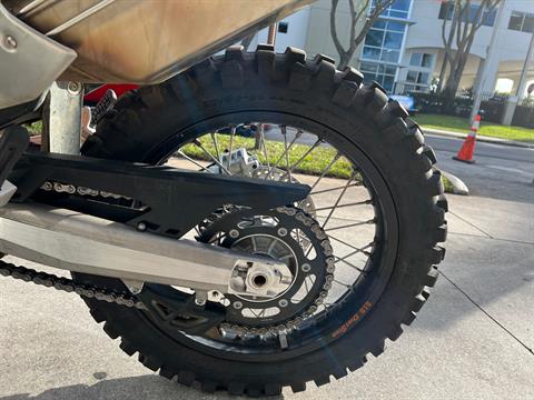 2018 KTM 690 Enduro R in Hialeah, Florida - Photo 14