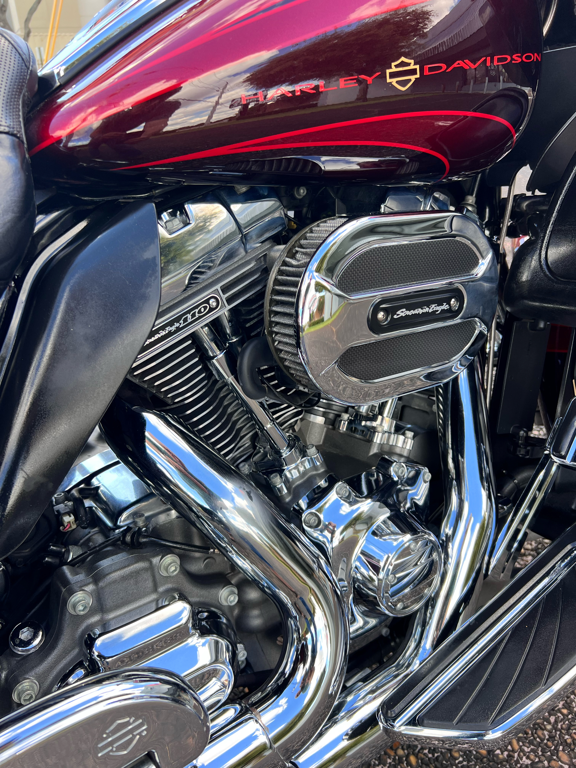 2015 Harley-Davidson CVO™ Road Glide® Ultra in Hialeah, Florida - Photo 10