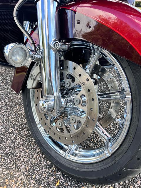 2015 Harley-Davidson CVO™ Road Glide® Ultra in Hialeah, Florida - Photo 19