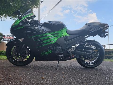 2020 Kawasaki Ninja ZX-14R ABS in Hialeah, Florida - Photo 13