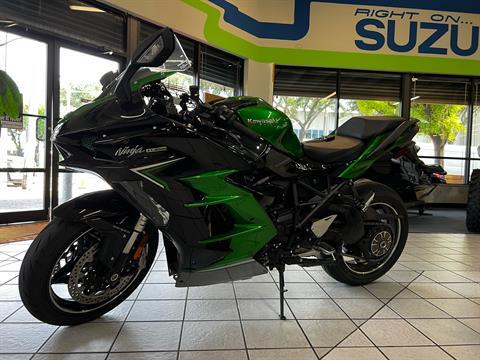 2023 Kawasaki Ninja H2 SX SE in Hialeah, Florida - Photo 5