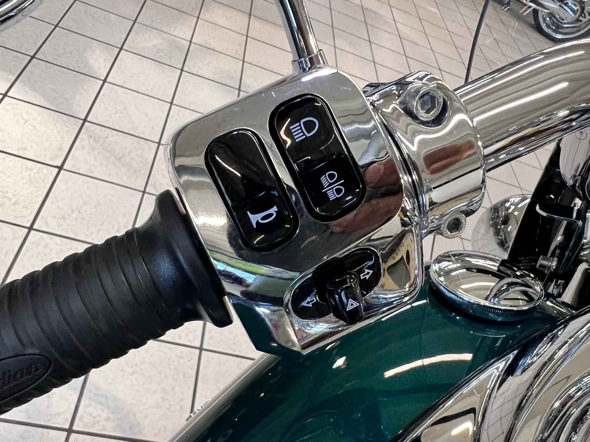 2019 Indian Motorcycle Springfield® ABS in Hialeah, Florida - Photo 8