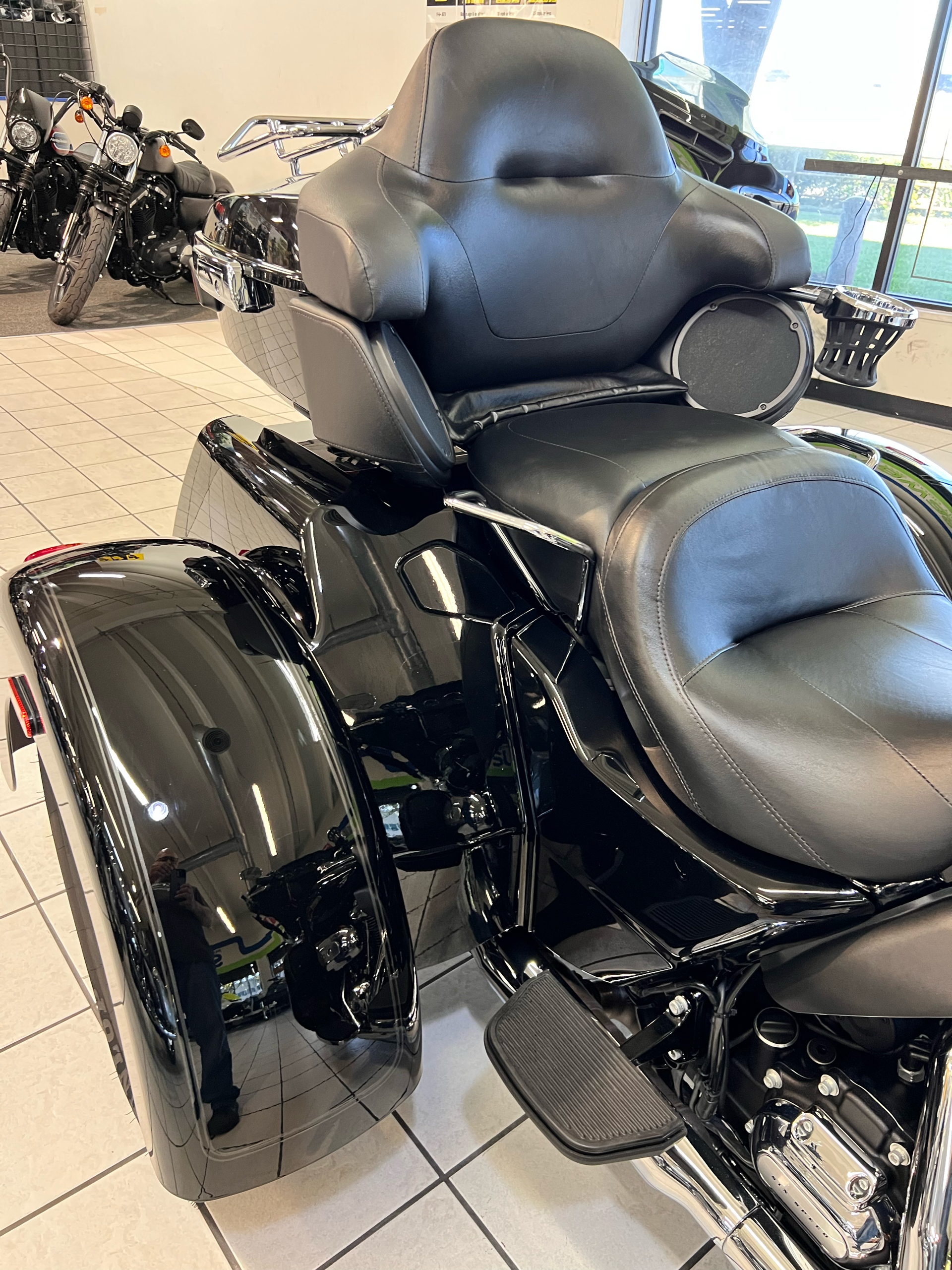 2022 Harley-Davidson Tri Glide® Ultra in Hialeah, Florida - Photo 13