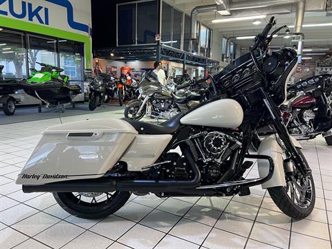 2022 Harley-Davidson Street Glide® Special in Hialeah, Florida - Photo 13