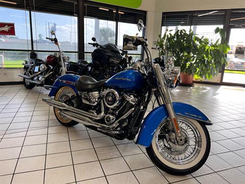 2018 Harley-Davidson Softail® Deluxe 107 in Hialeah, Florida - Photo 2