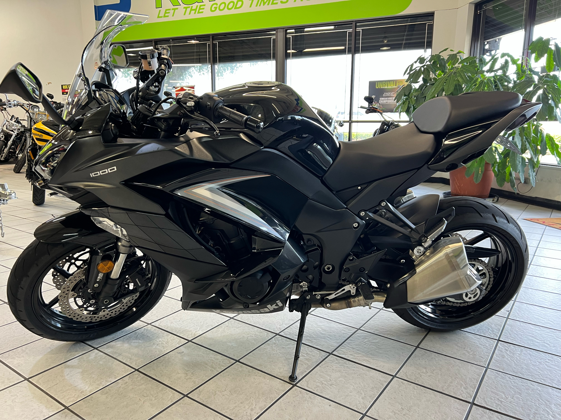 2019 Kawasaki Ninja 1000 ABS in Hialeah, Florida - Photo 6