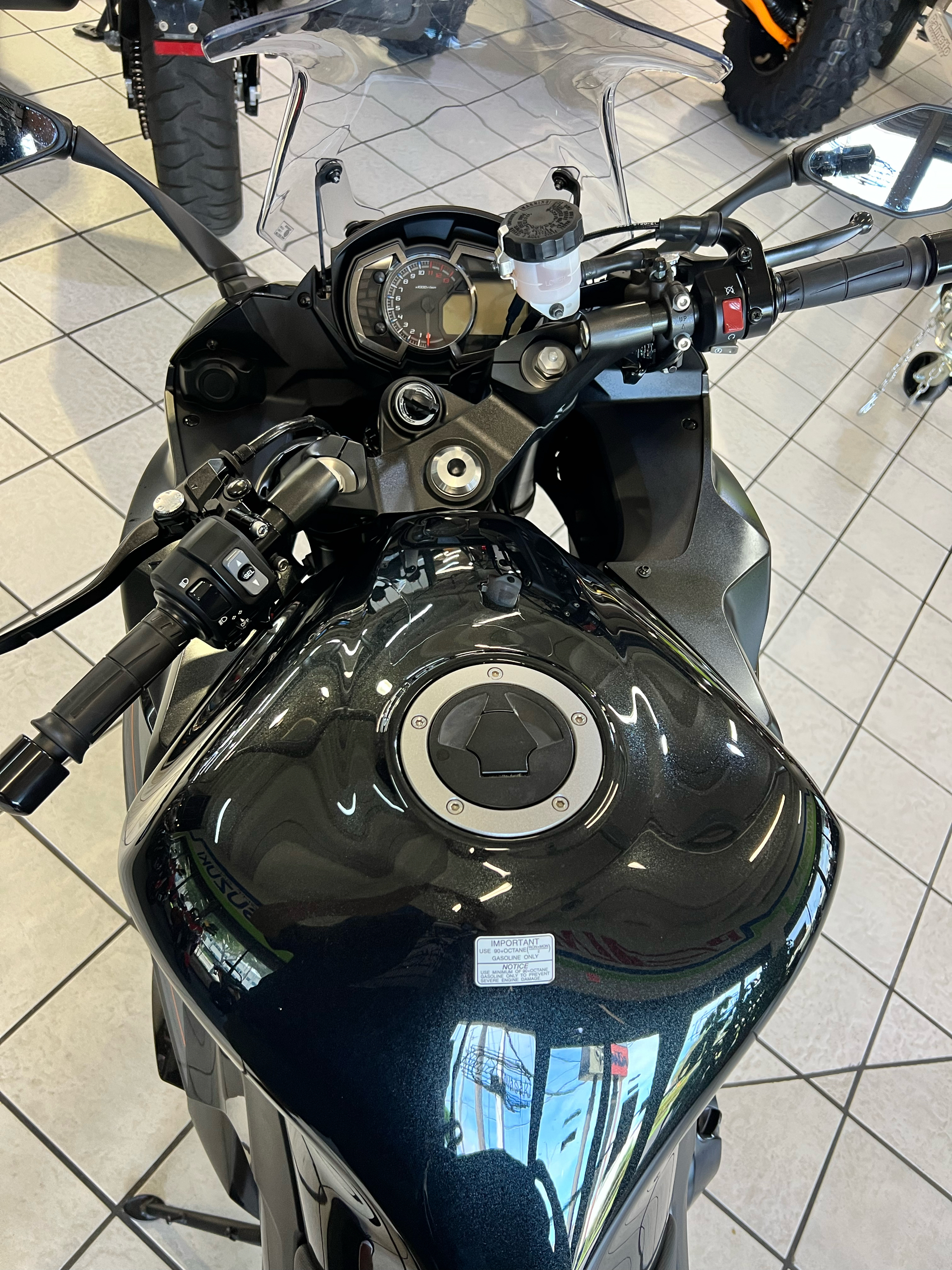 2019 Kawasaki Ninja 1000 ABS in Hialeah, Florida - Photo 9