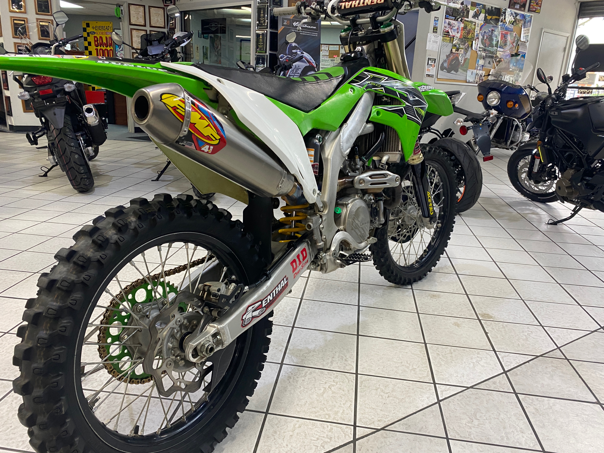 2019 Kawasaki KX 450 in Hialeah, Florida - Photo 12