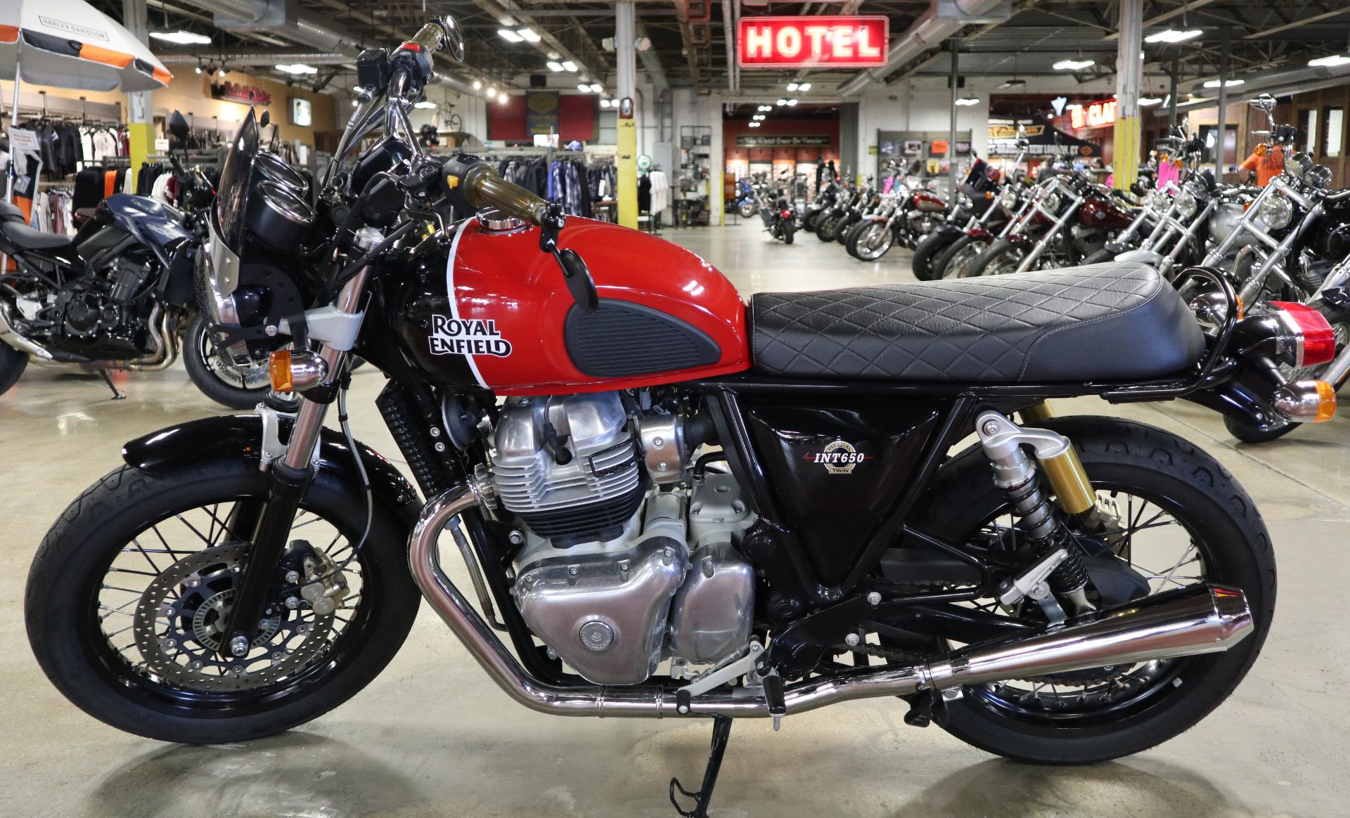 2020 Royal Enfield INT650 in New London, Connecticut - Photo 5