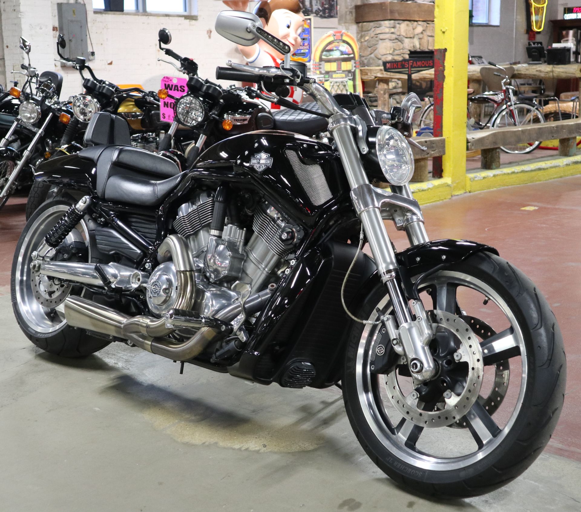 2015 Harley-Davidson V-Rod Muscle® in New London, Connecticut - Photo 2