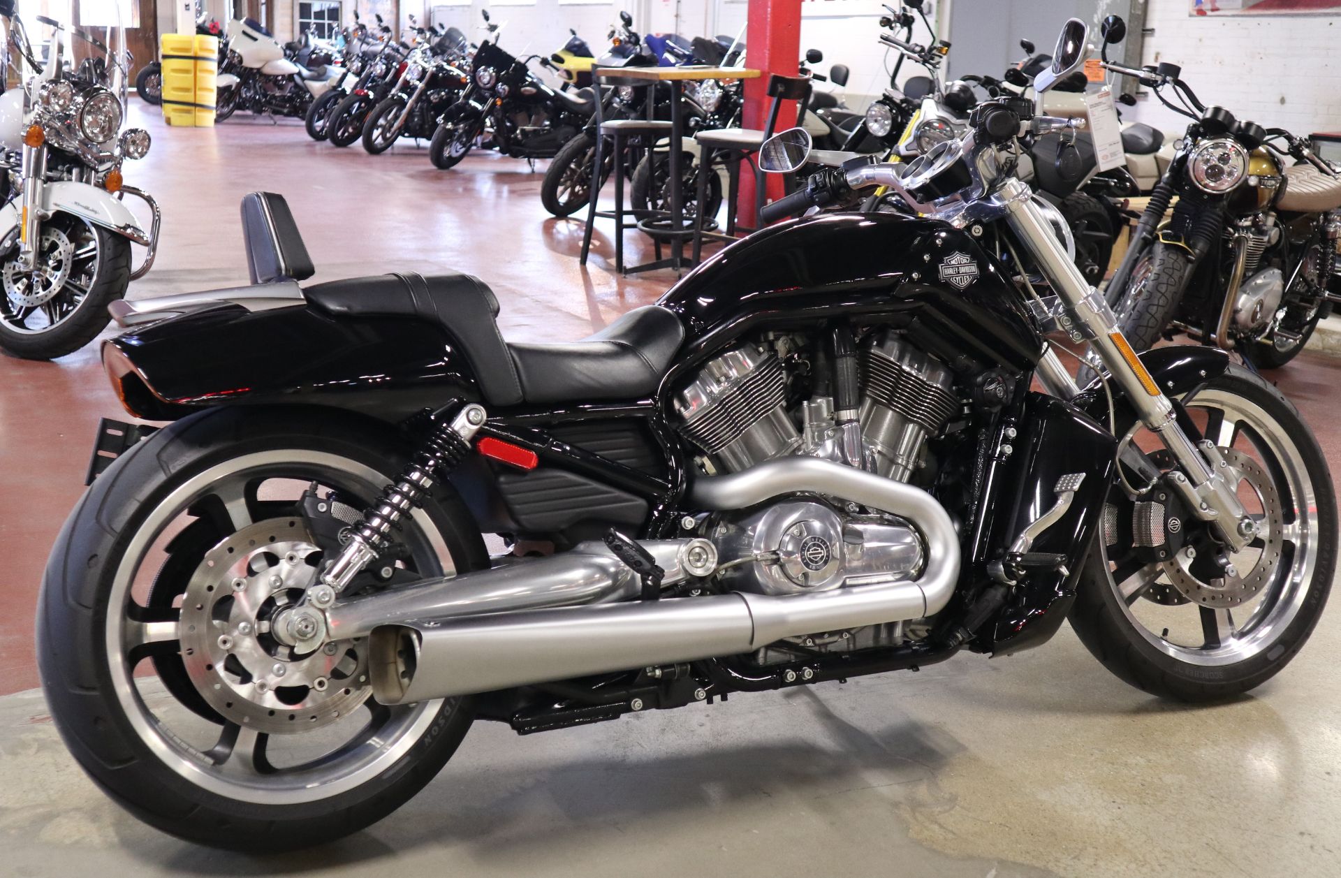 2015 Harley-Davidson V-Rod Muscle® in New London, Connecticut - Photo 8