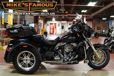 2015 Harley-Davidson Tri Glide® Ultra in New London, Connecticut - Photo 1
