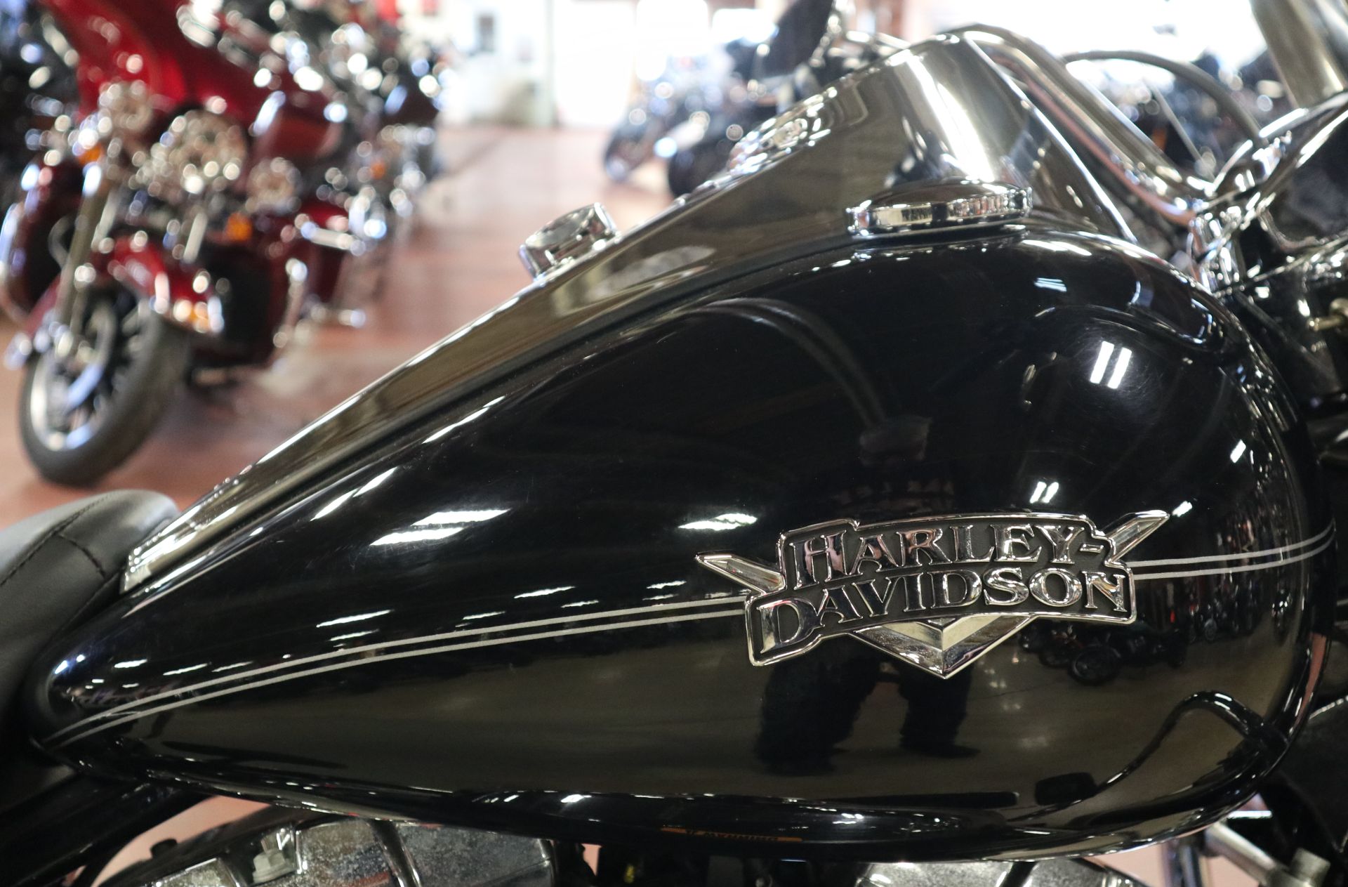 2013 Harley-Davidson Road King® Classic in New London, Connecticut - Photo 9