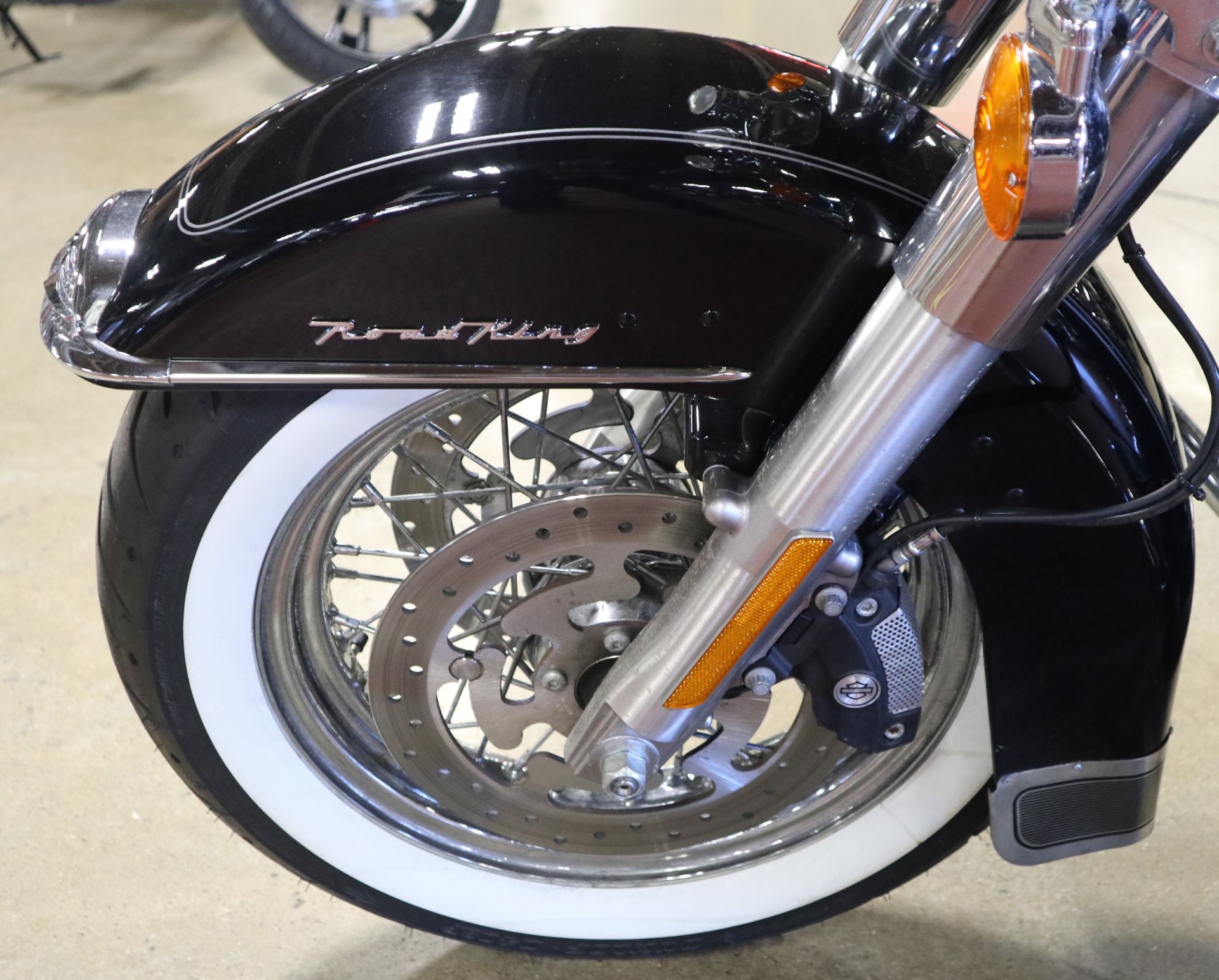 2013 Harley-Davidson Road King® Classic in New London, Connecticut - Photo 12