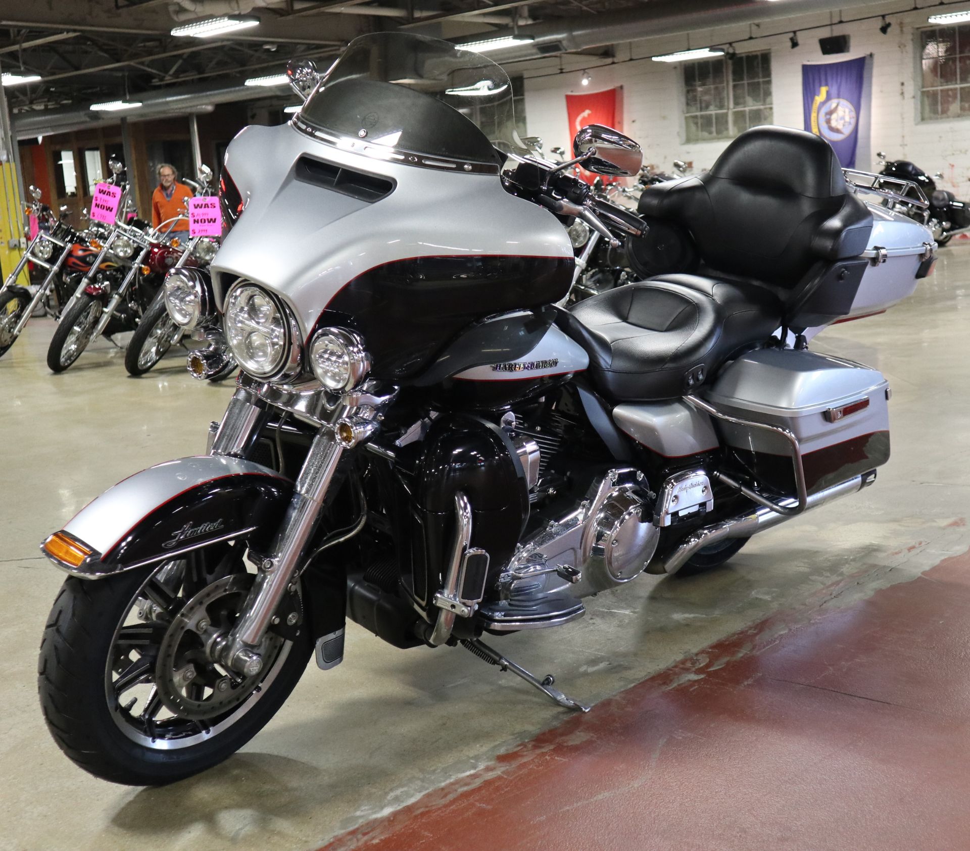 2015 Harley-Davidson Ultra Limited in New London, Connecticut - Photo 4