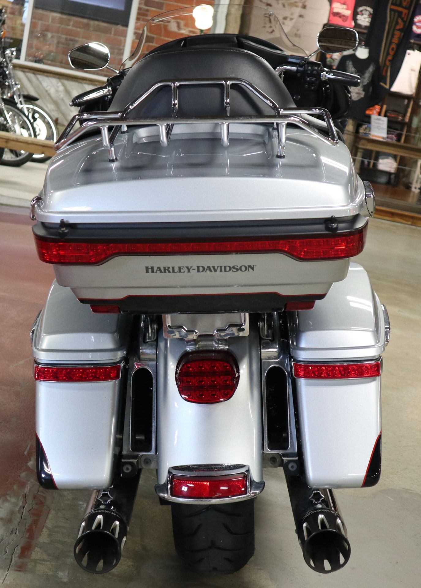 2015 Harley-Davidson Ultra Limited in New London, Connecticut - Photo 6