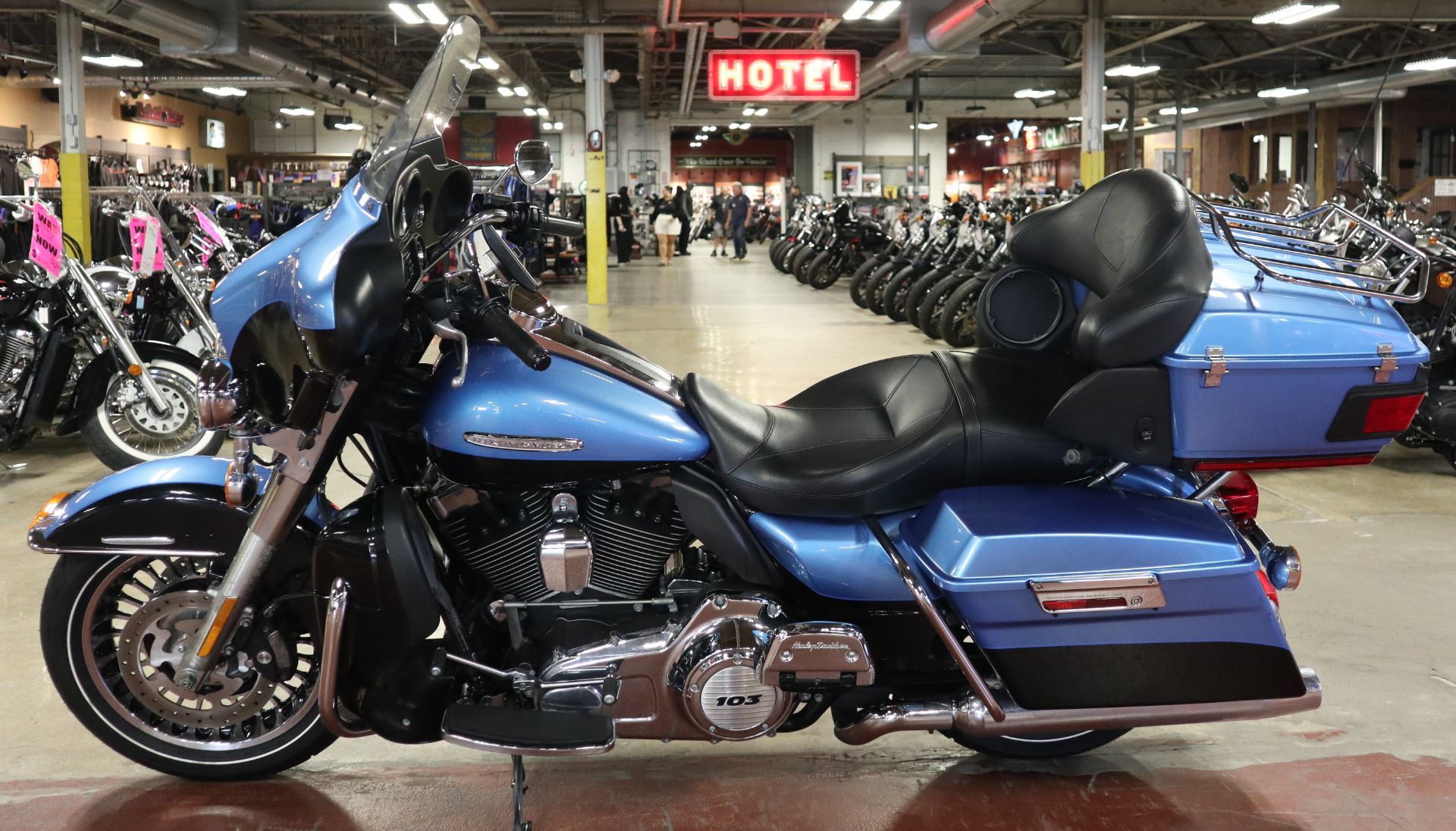 2011 Harley-Davidson Electra Glide® Ultra Limited in New London, Connecticut - Photo 5