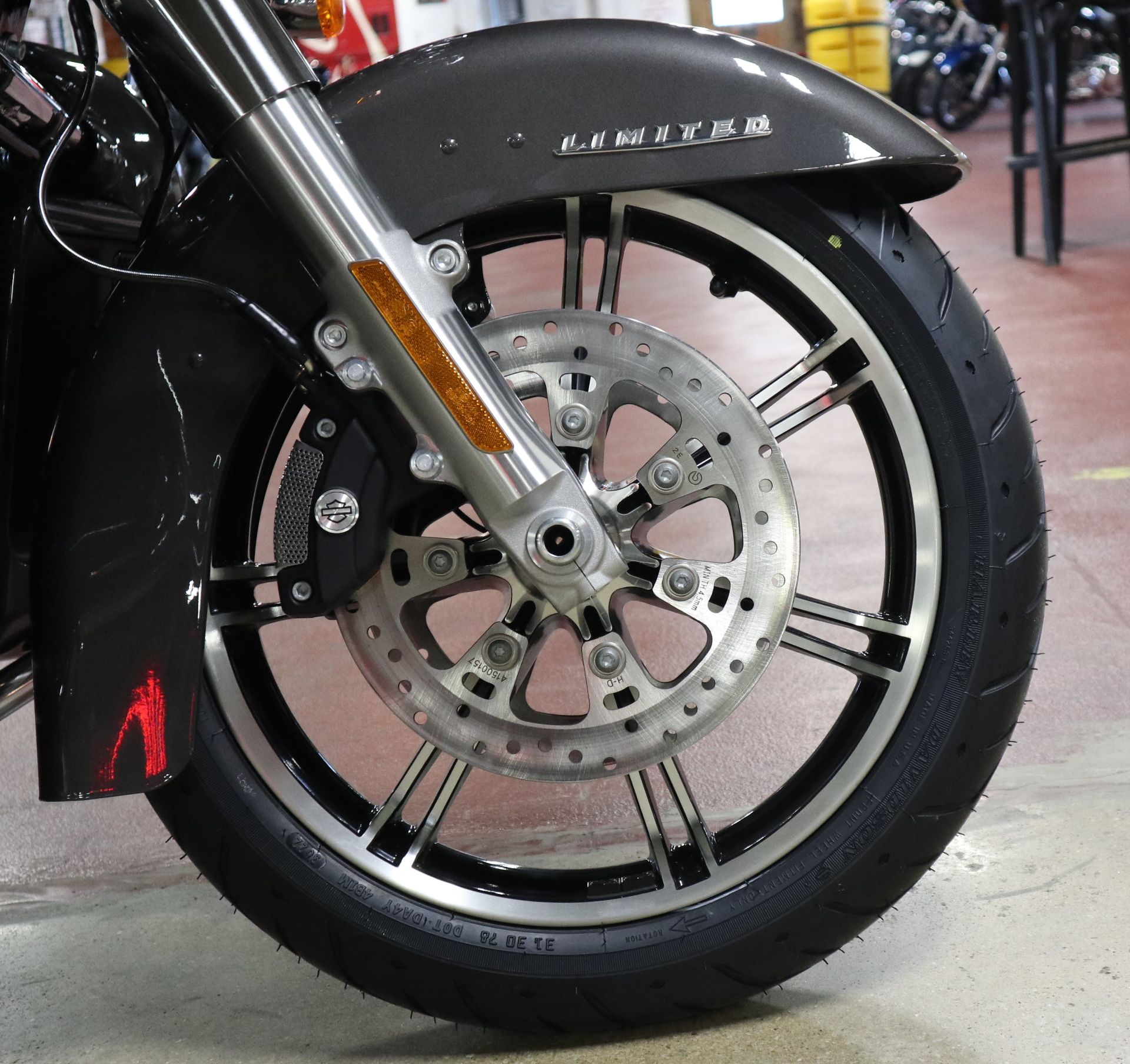 2023 Harley-Davidson Ultra Limited in New London, Connecticut - Photo 13