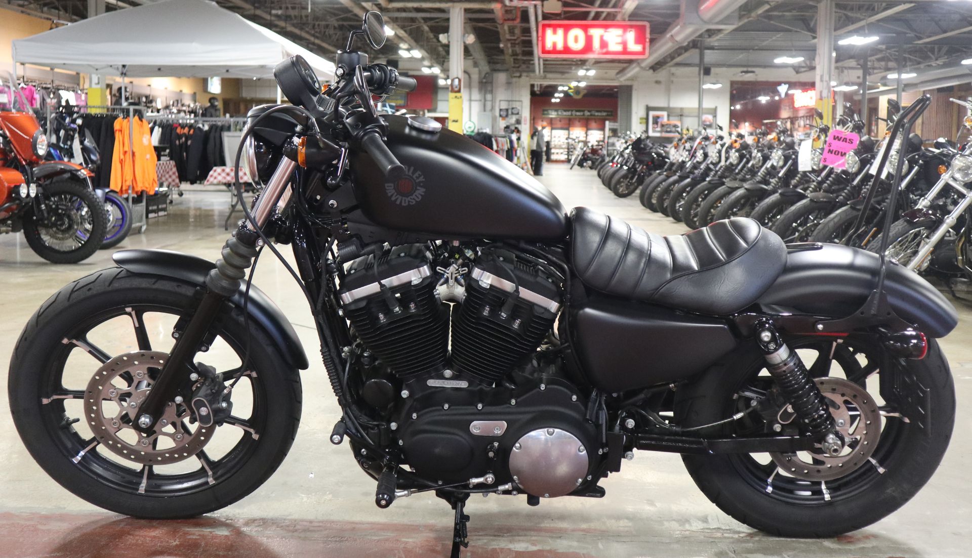 2020 Harley-Davidson Iron 883™ in New London, Connecticut - Photo 5