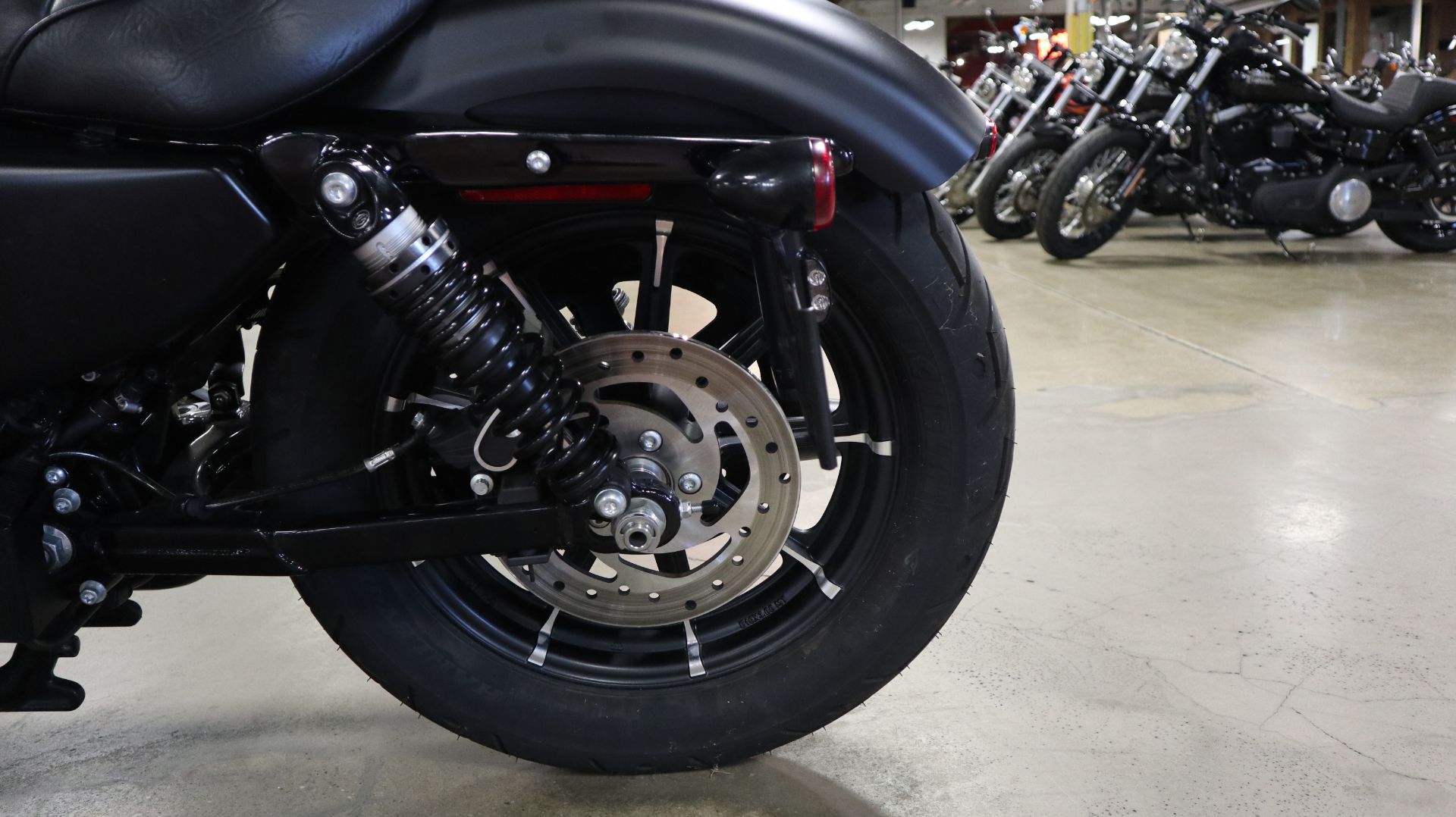 2020 Harley-Davidson Iron 883™ in New London, Connecticut - Photo 15