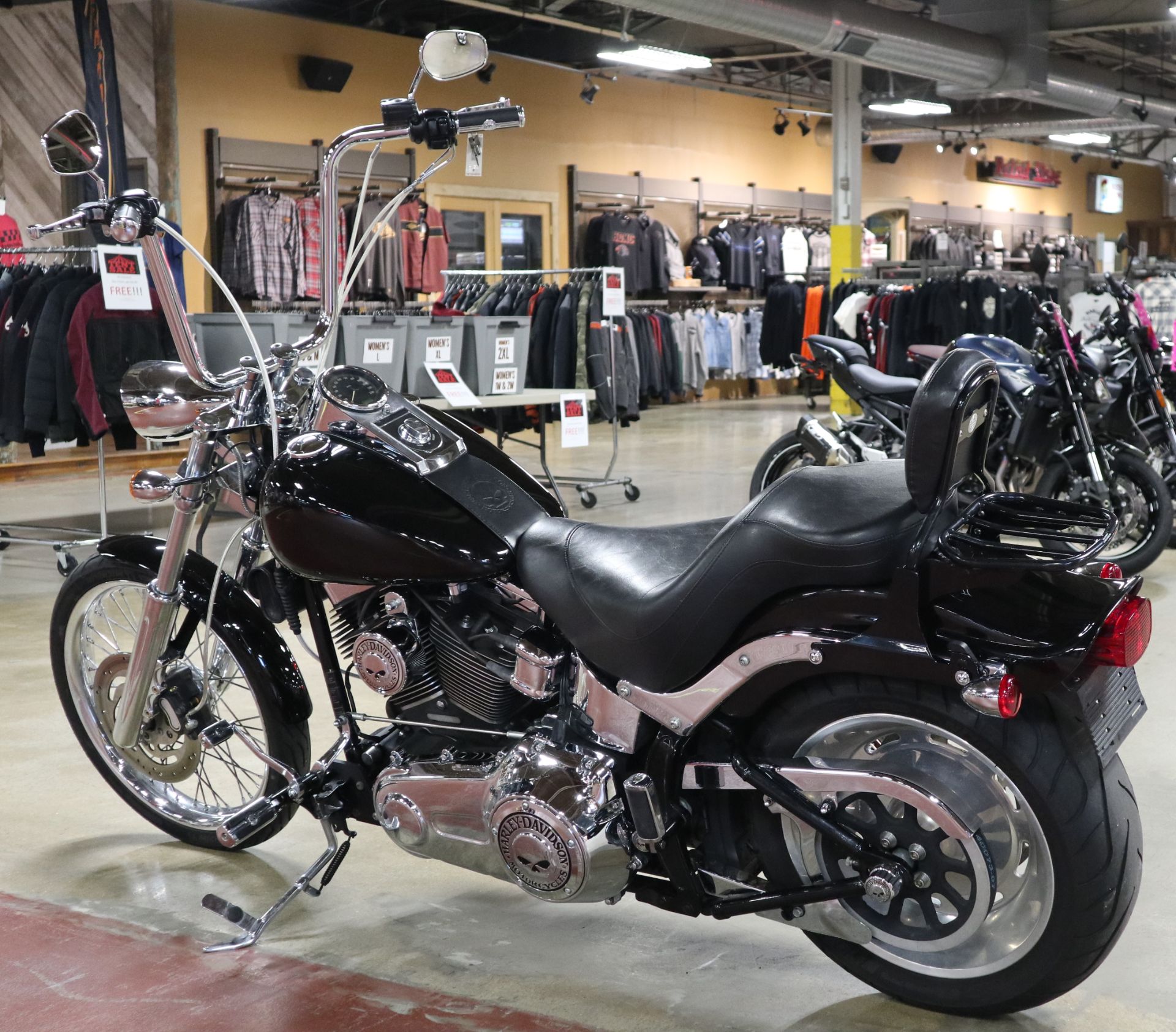 2008 Harley-Davidson FXSTC Softail® Custom in New London, Connecticut - Photo 6