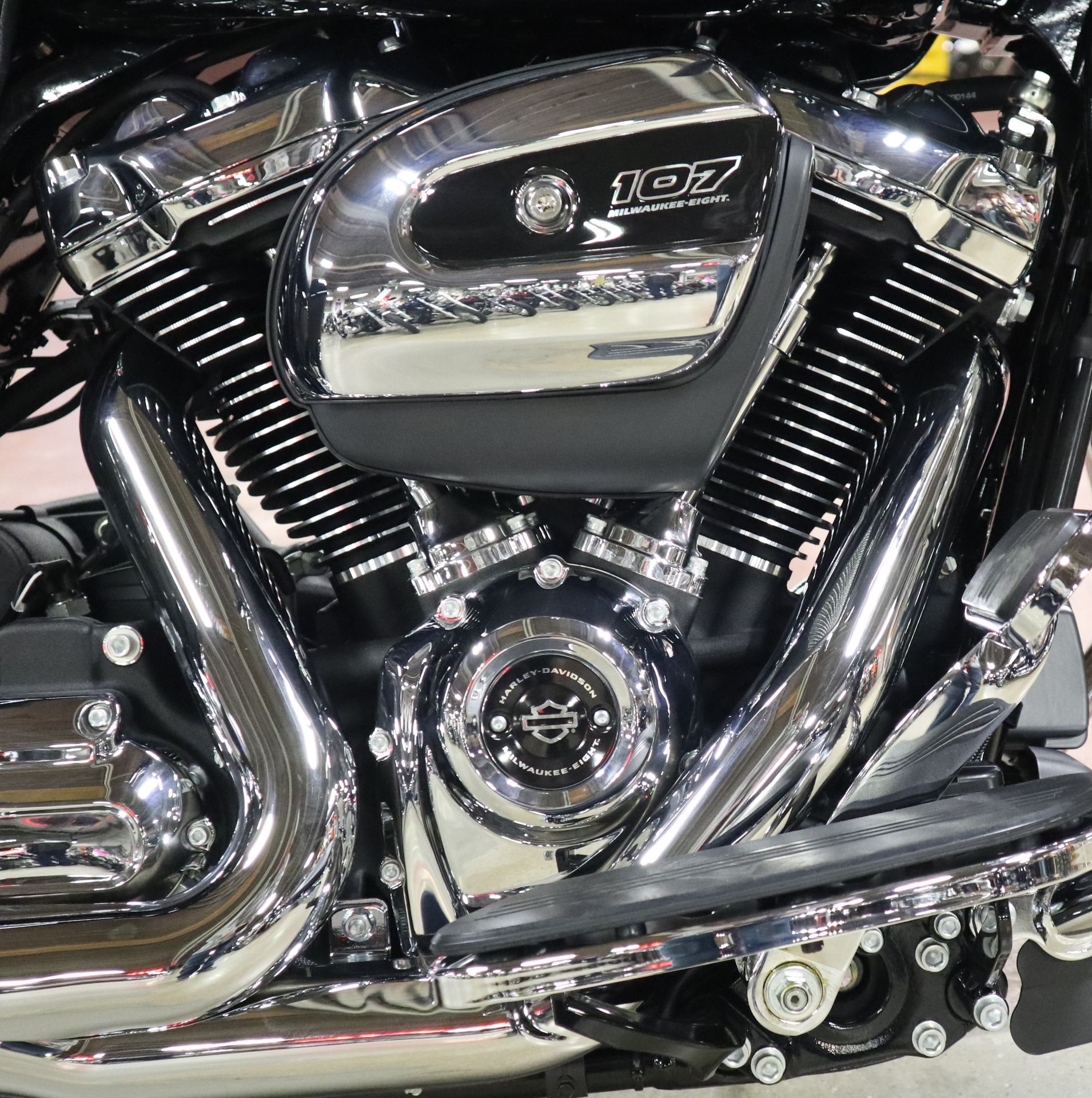 2023 Harley-Davidson Road Glide® in New London, Connecticut - Photo 12