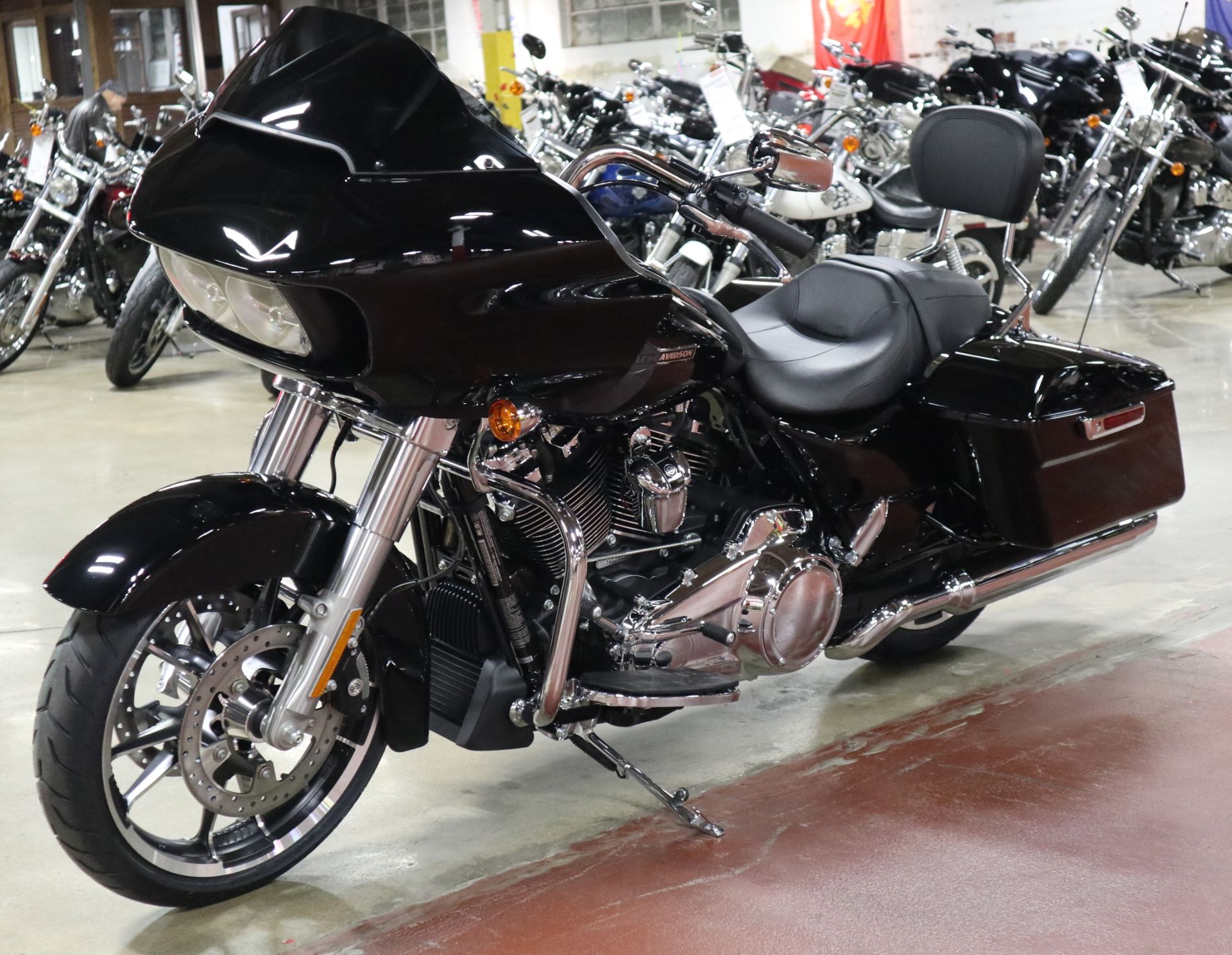 2023 Harley-Davidson Road Glide® in New London, Connecticut - Photo 4
