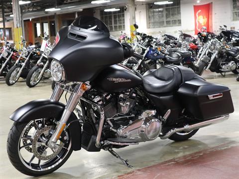 2020 Harley-Davidson Street Glide® in New London, Connecticut - Photo 5