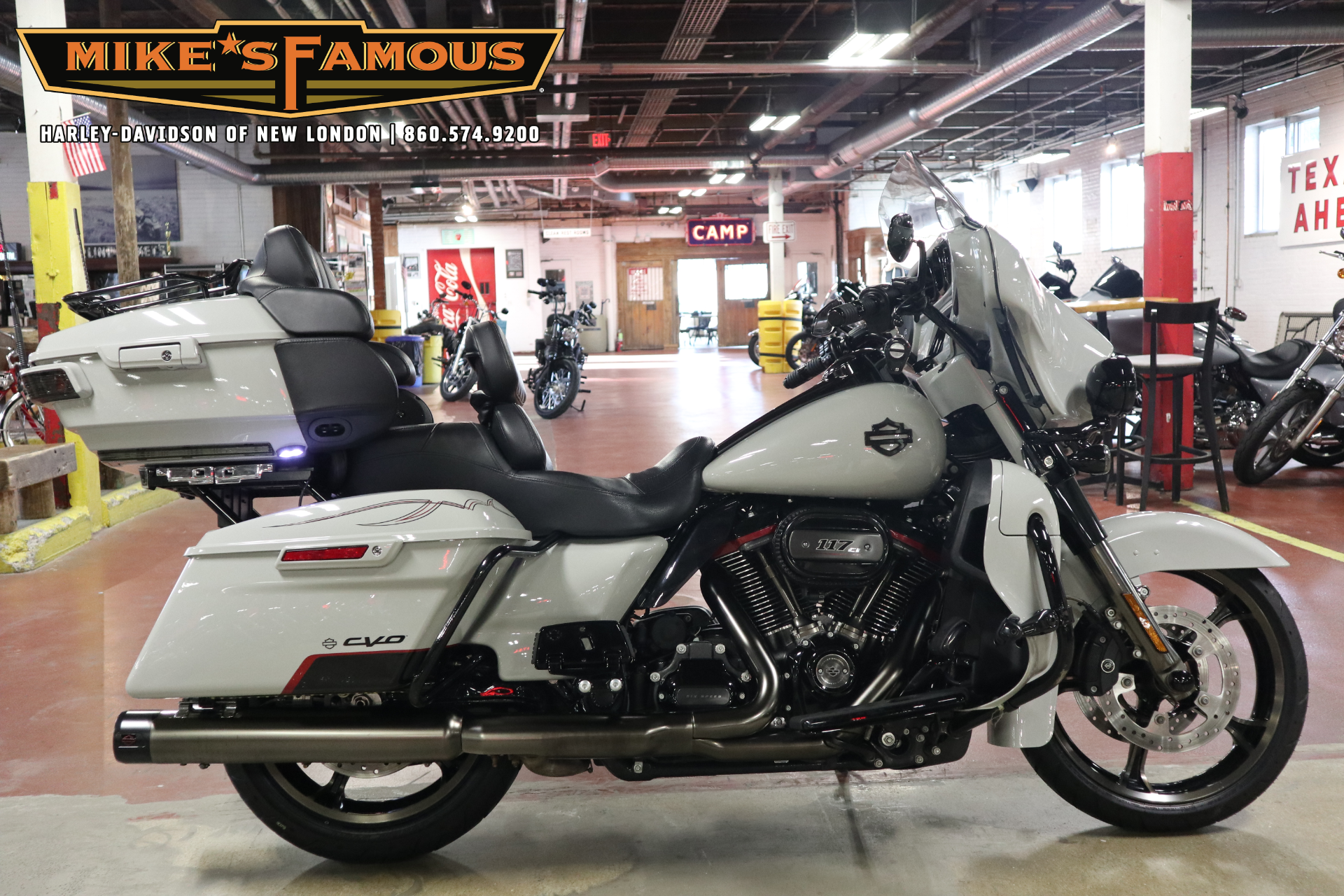 2020 Harley-Davidson CVO™ Limited in New London, Connecticut - Photo 1