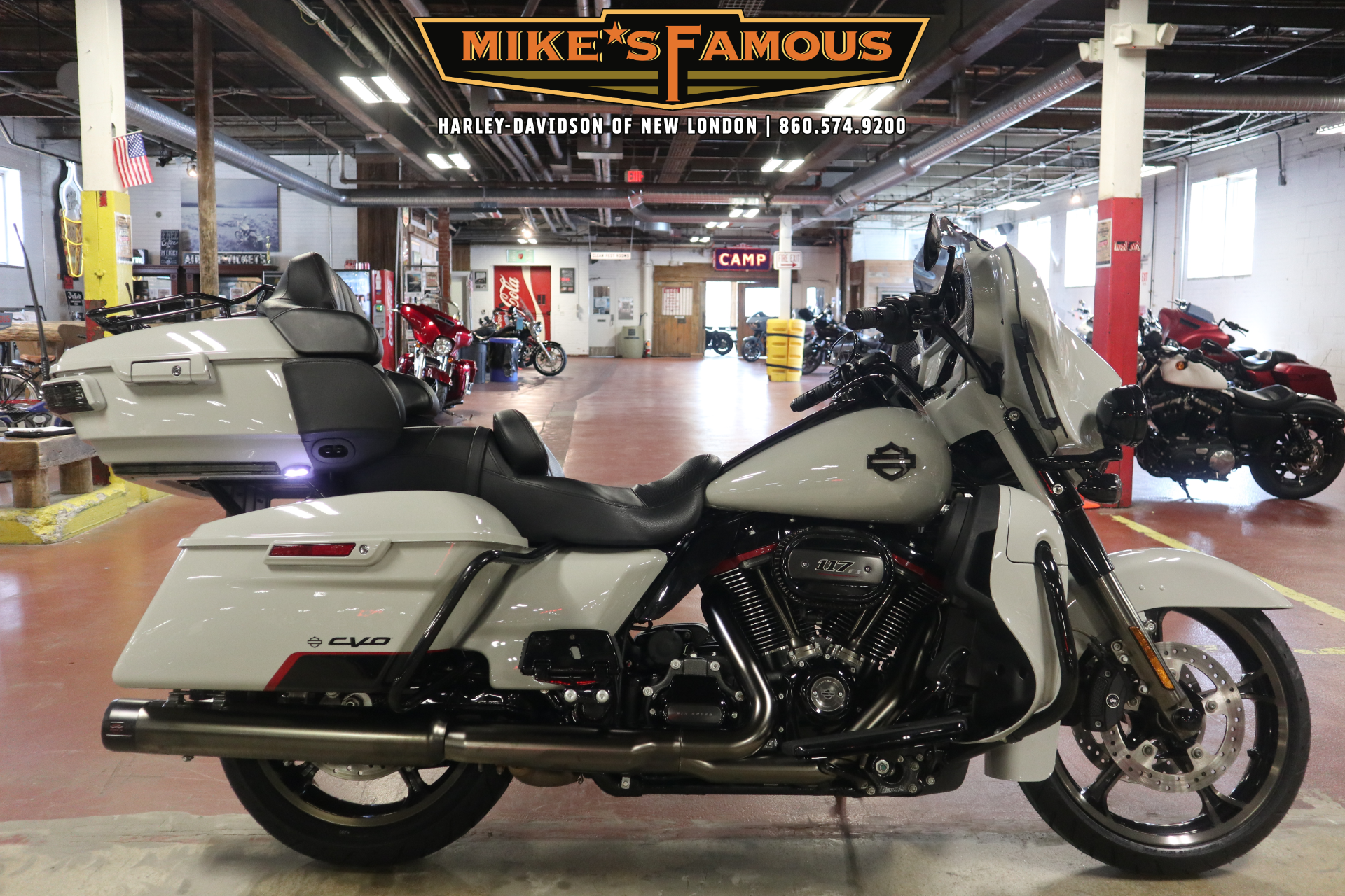 2020 Harley-Davidson CVO™ Limited in New London, Connecticut - Photo 1