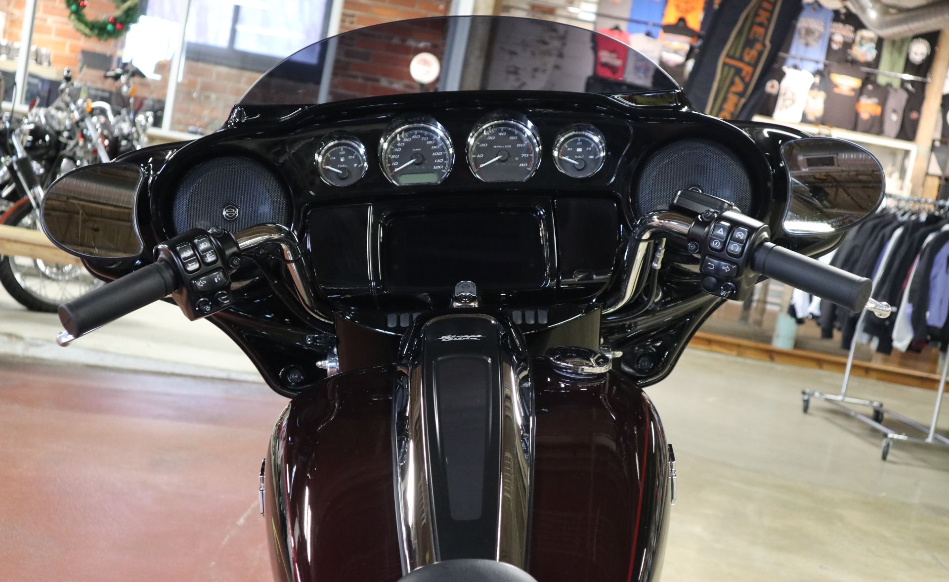 2022 Harley-Davidson Street Glide® Special in New London, Connecticut - Photo 11